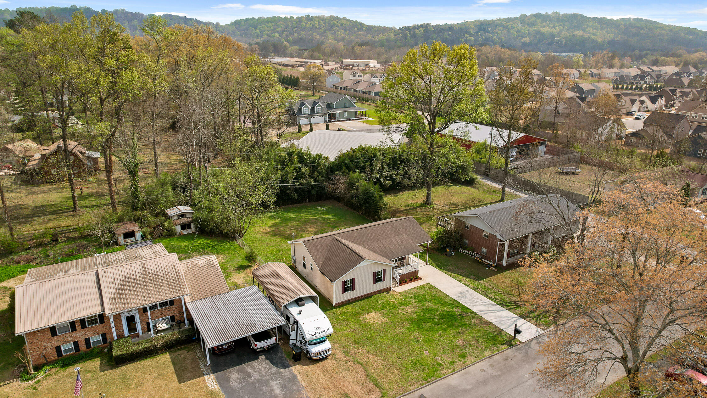 124 Headlyn Drive