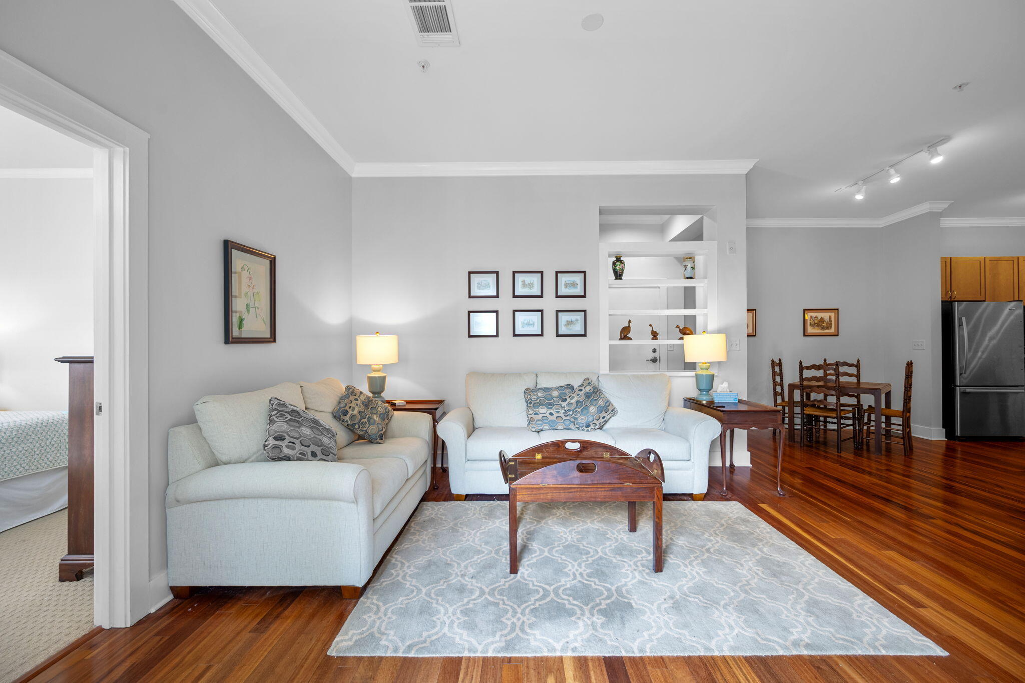 129 Walnut Street, Unit 303
