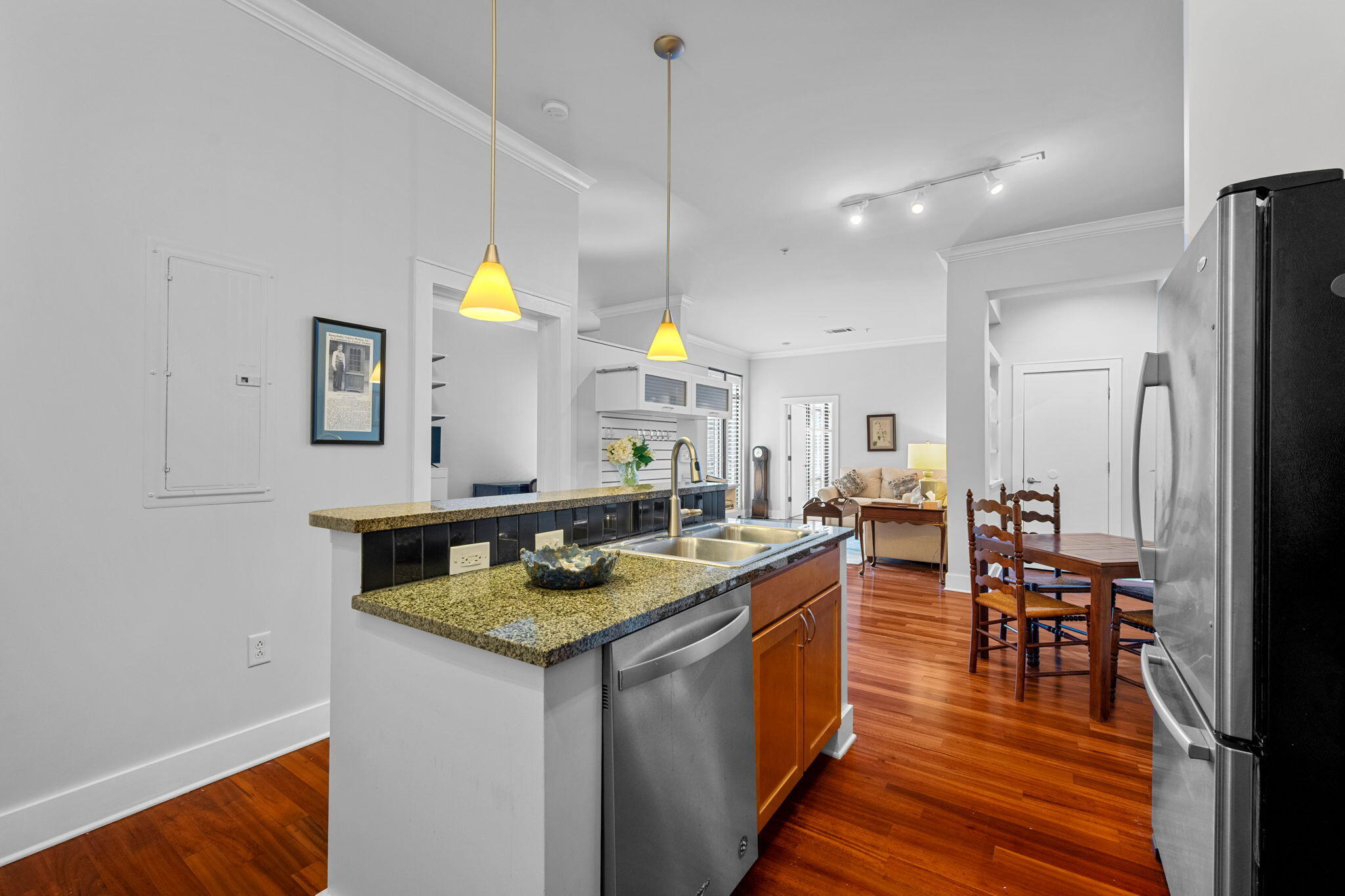 129 Walnut Street, Unit 303