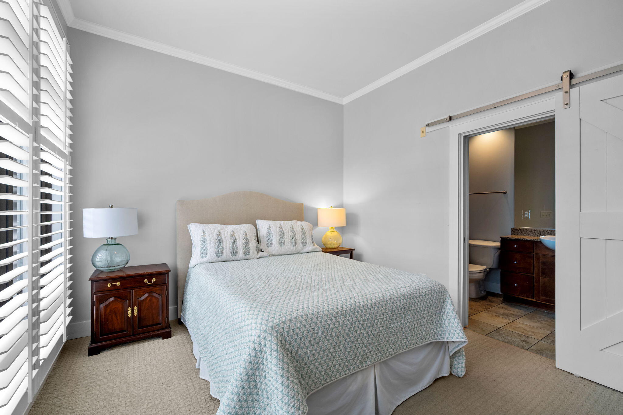 129 Walnut Street, Unit 303