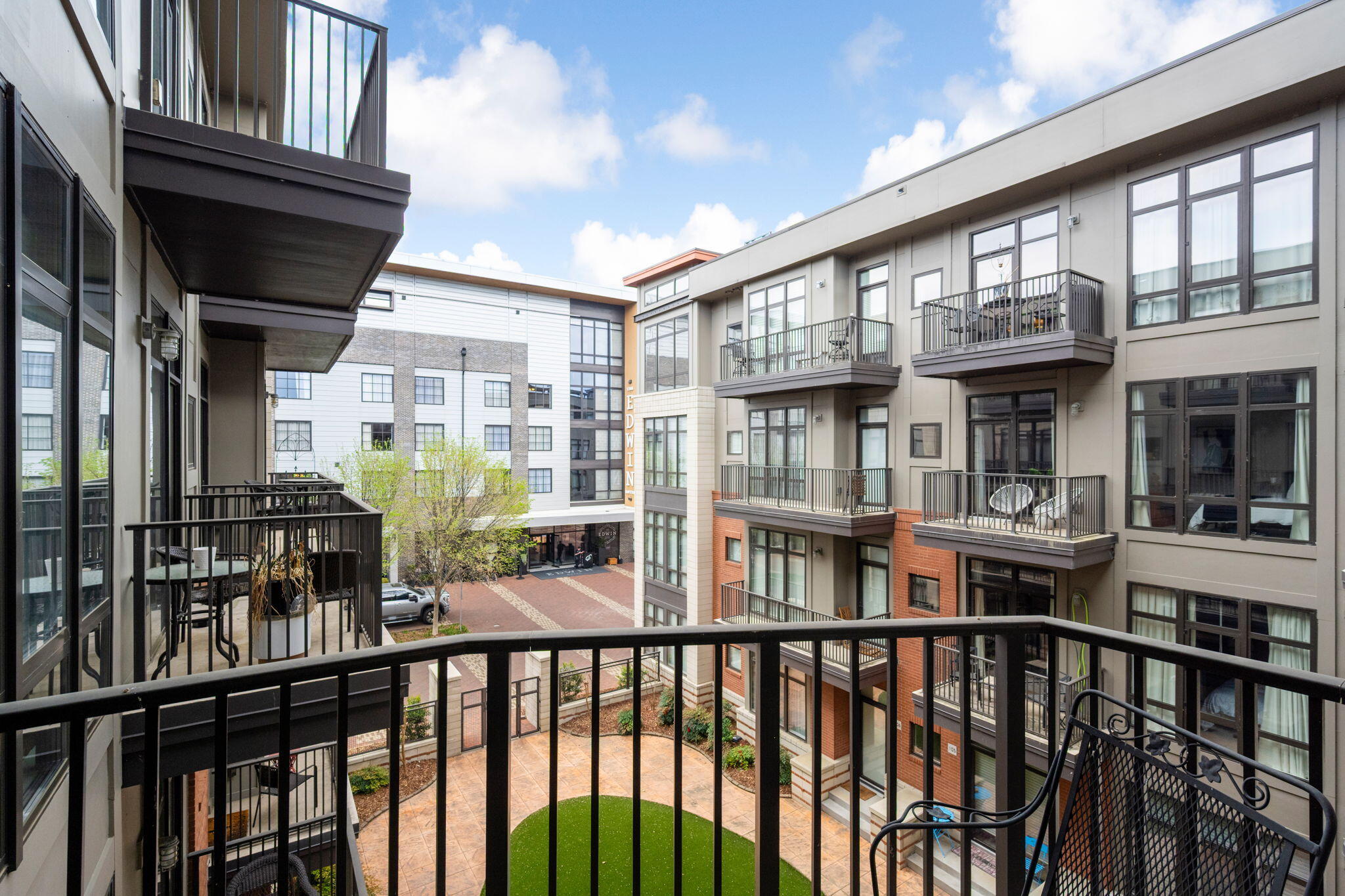 129 Walnut Street, Unit 303