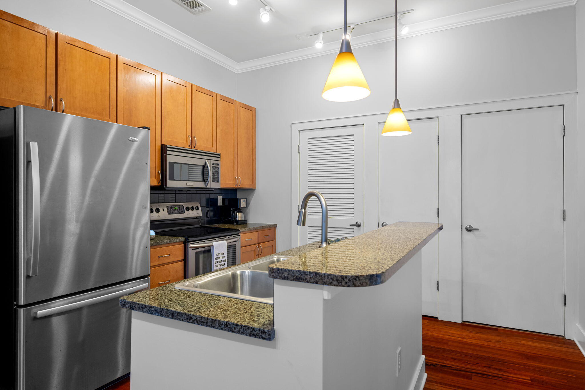 129 Walnut Street, Unit 303