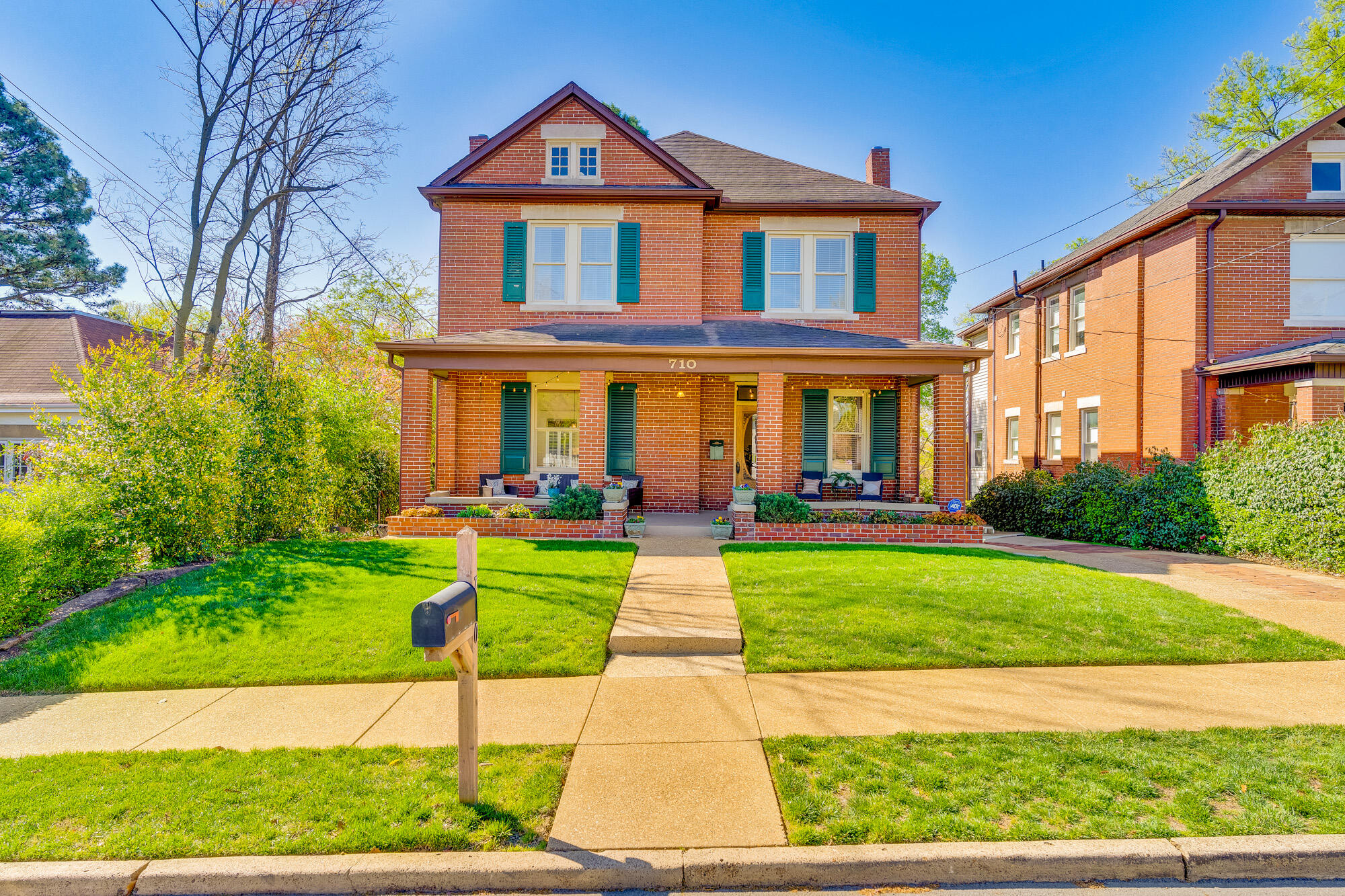 710 Mississippi Avenue