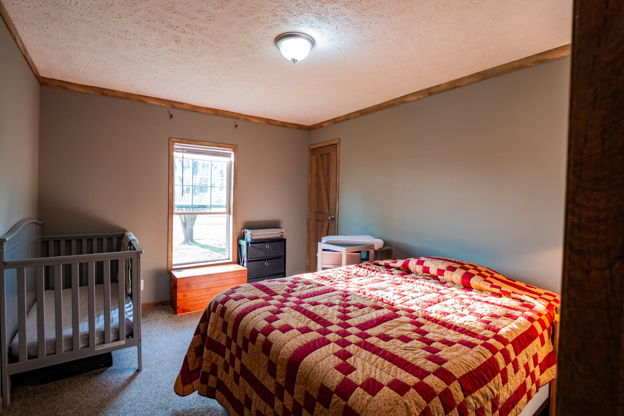 560 S Ridge Line Road