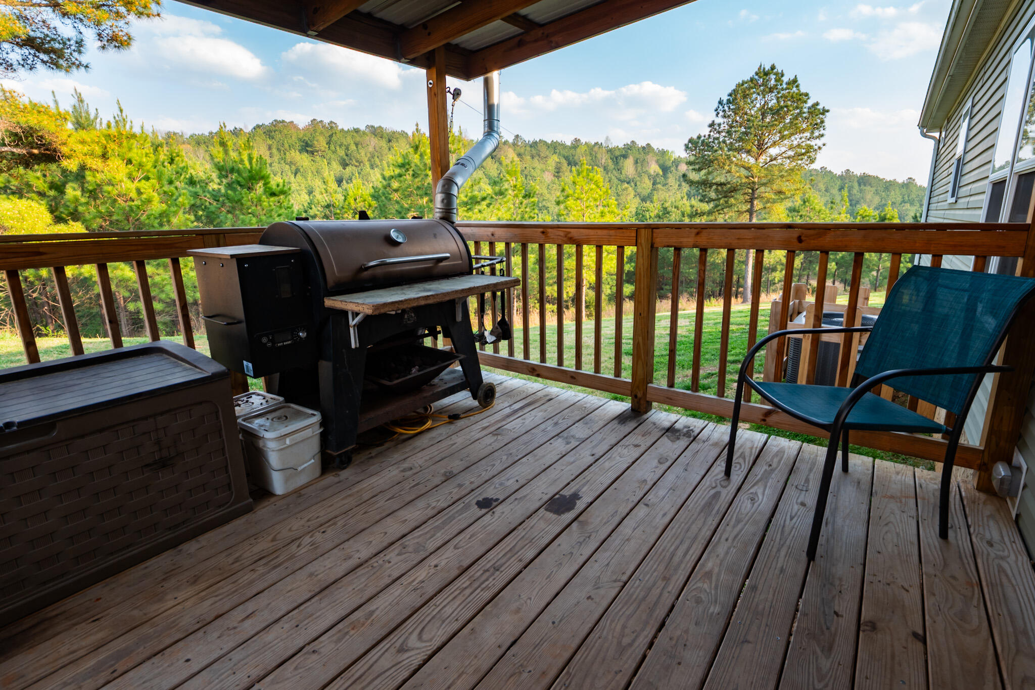 560 S Ridge Line Road