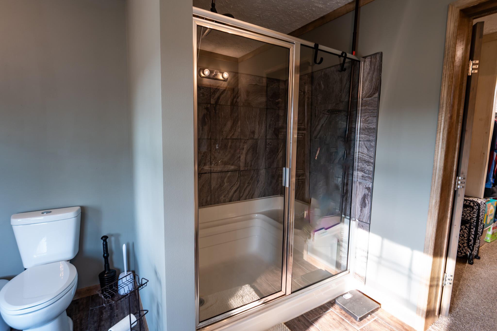 560 S Ridge Line Road