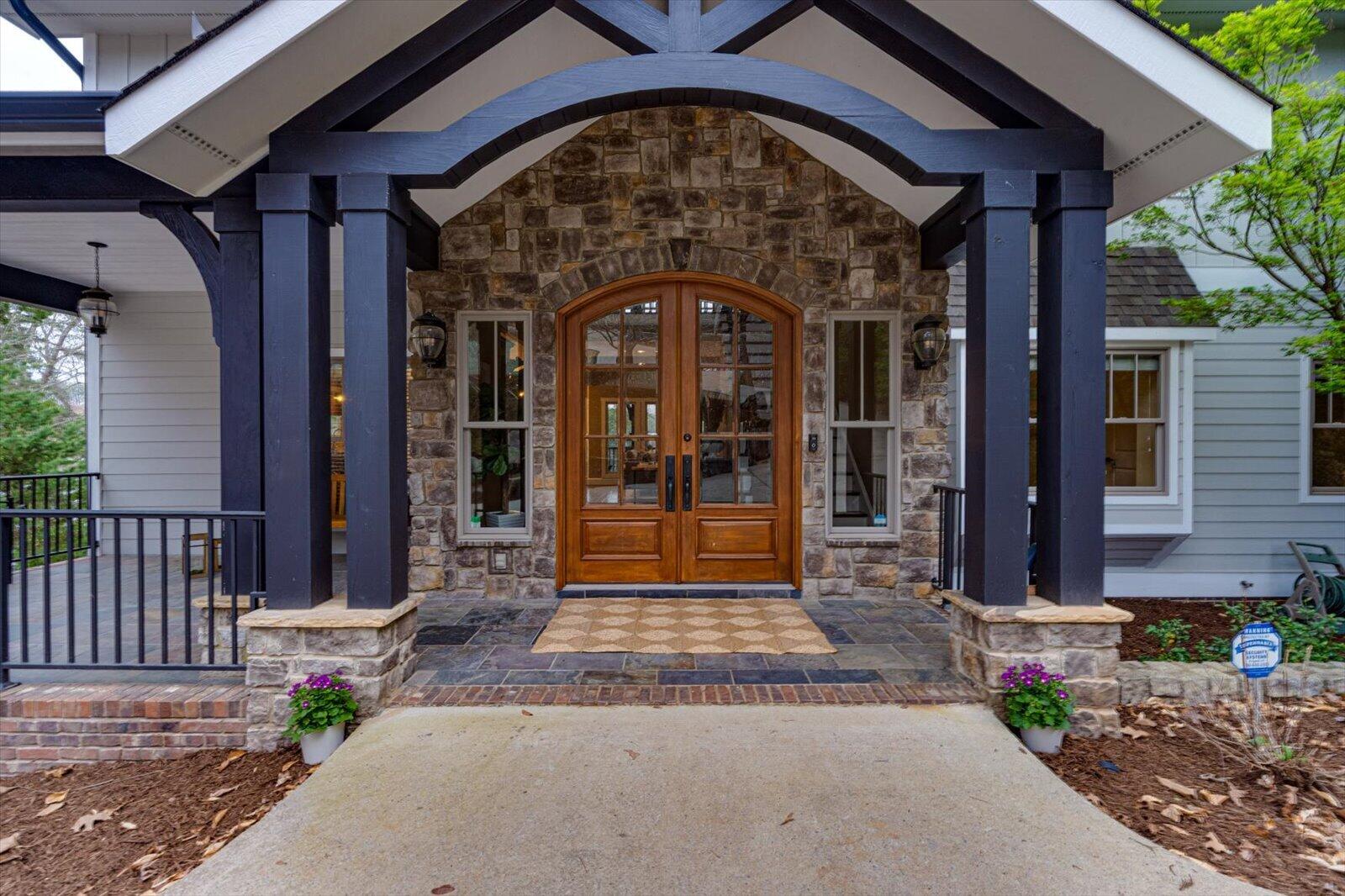 302 Key Cove Road