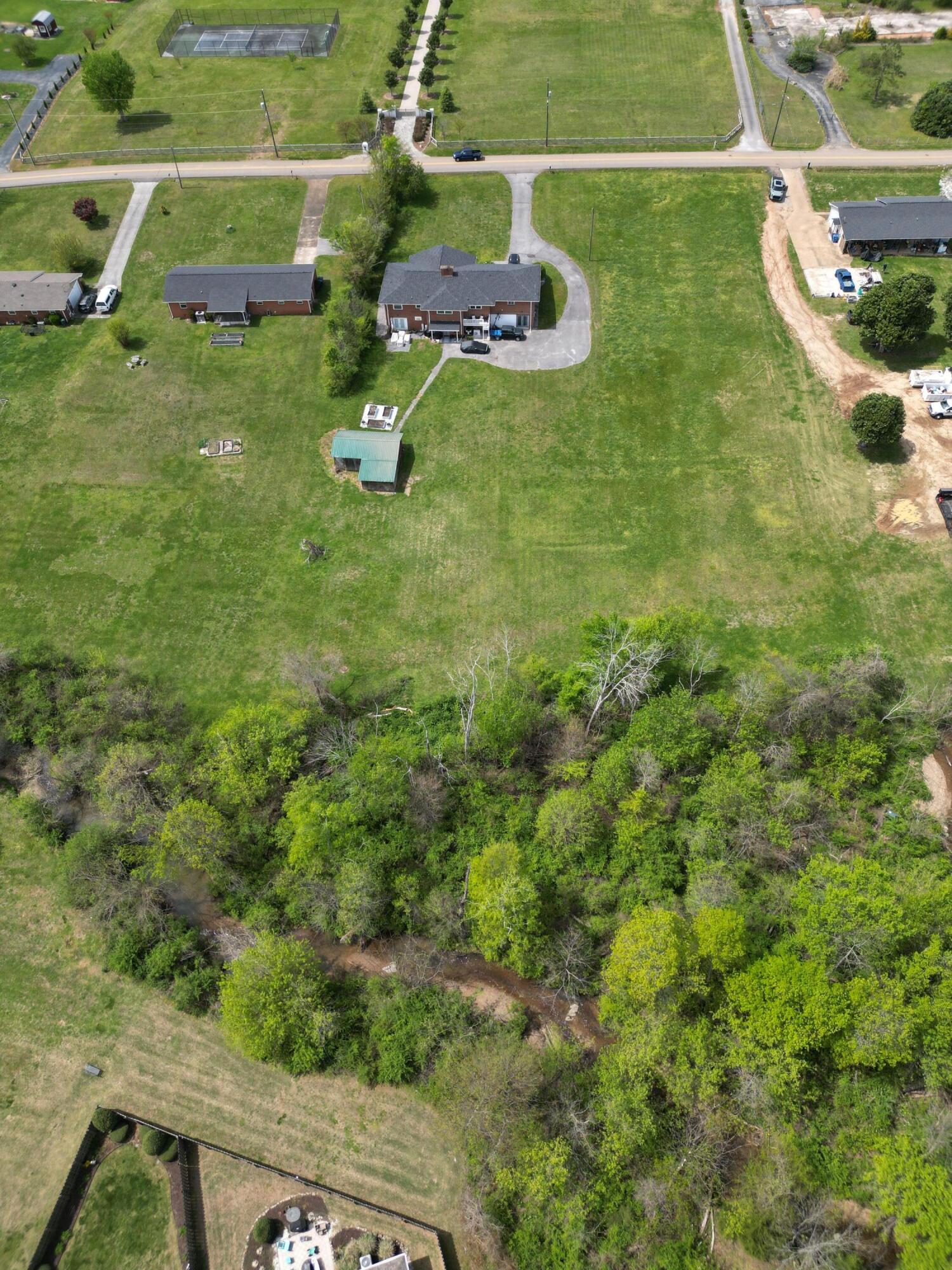 1706 Gray Road