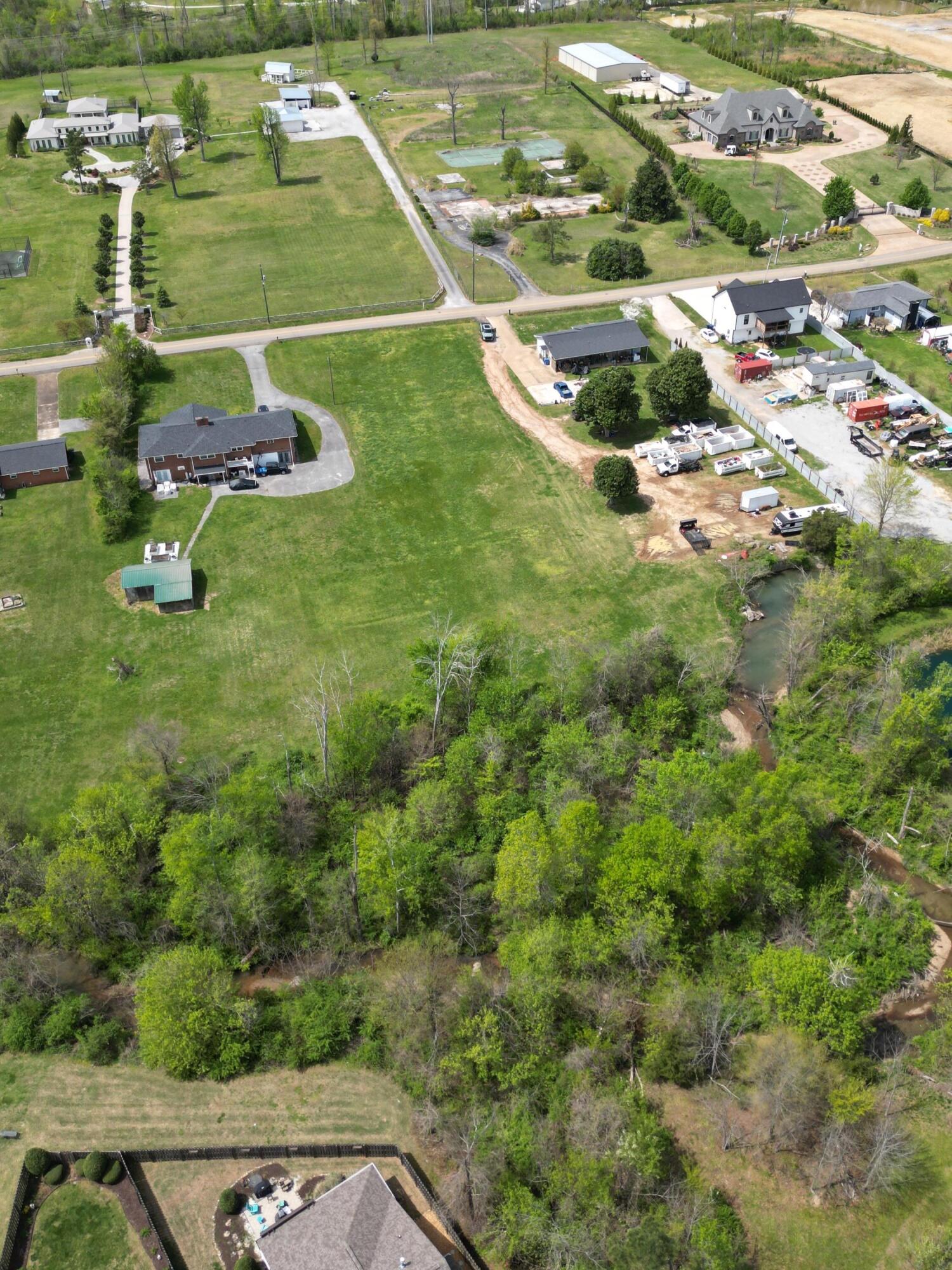1706 Gray Road