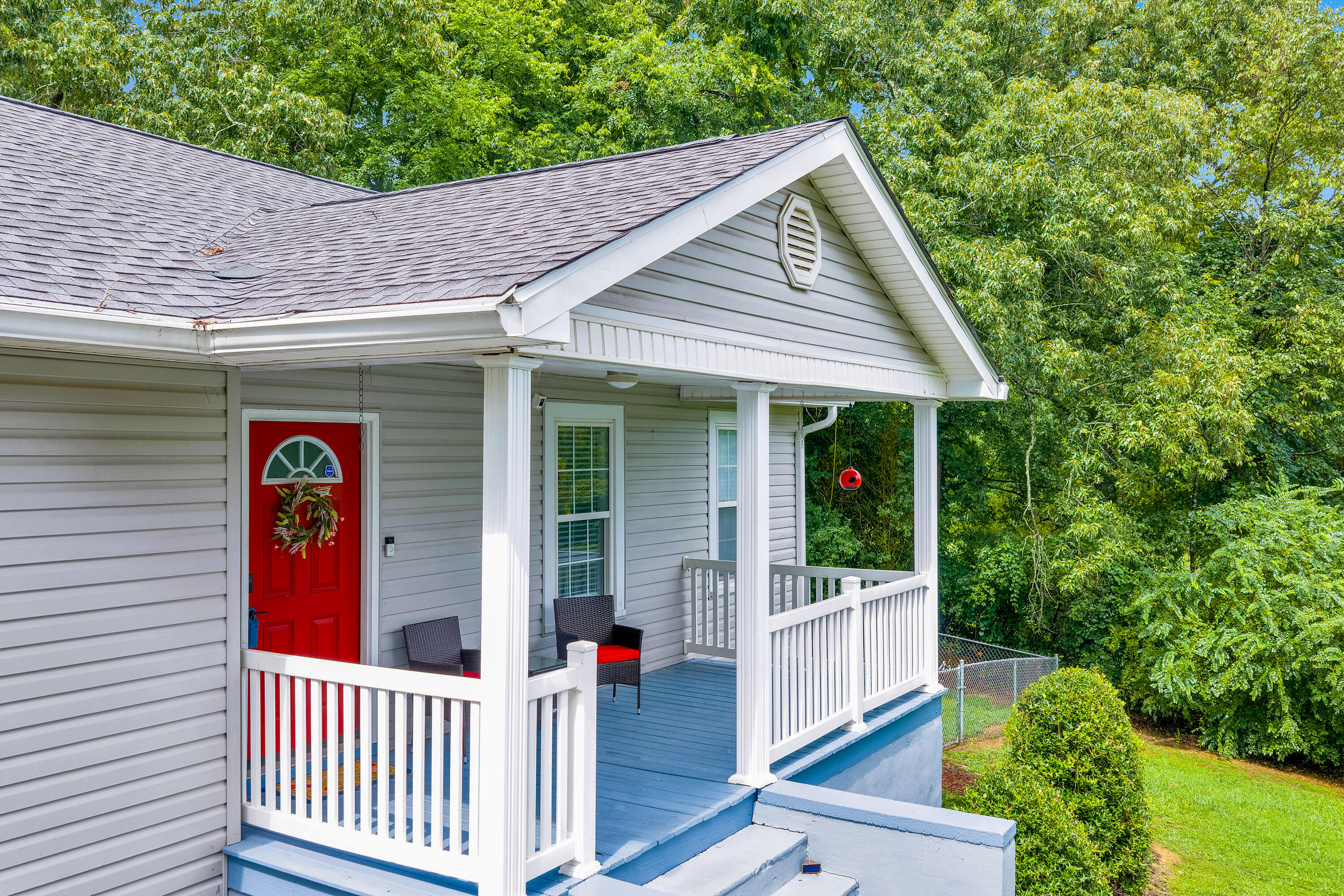 223 Ivy Street