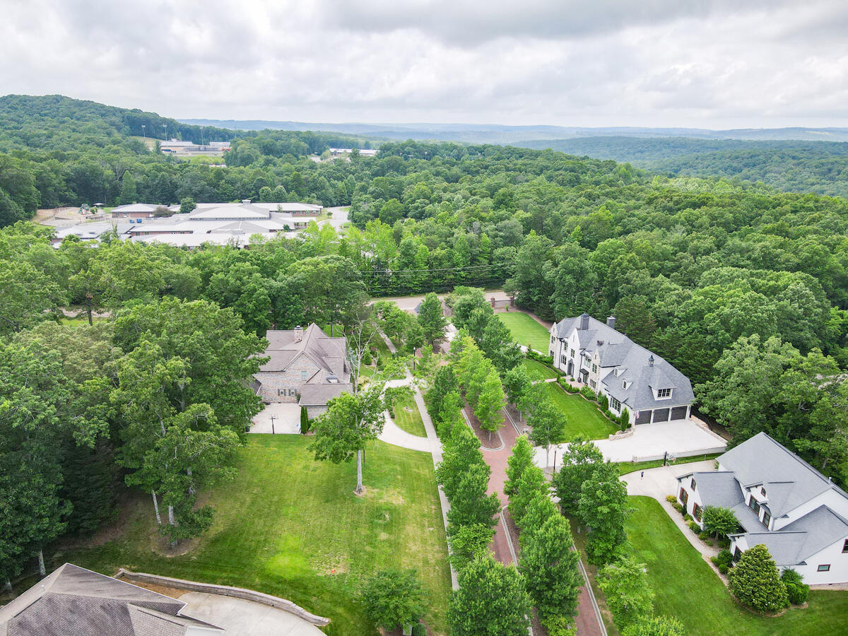 2324 Dogwood Grove Circle