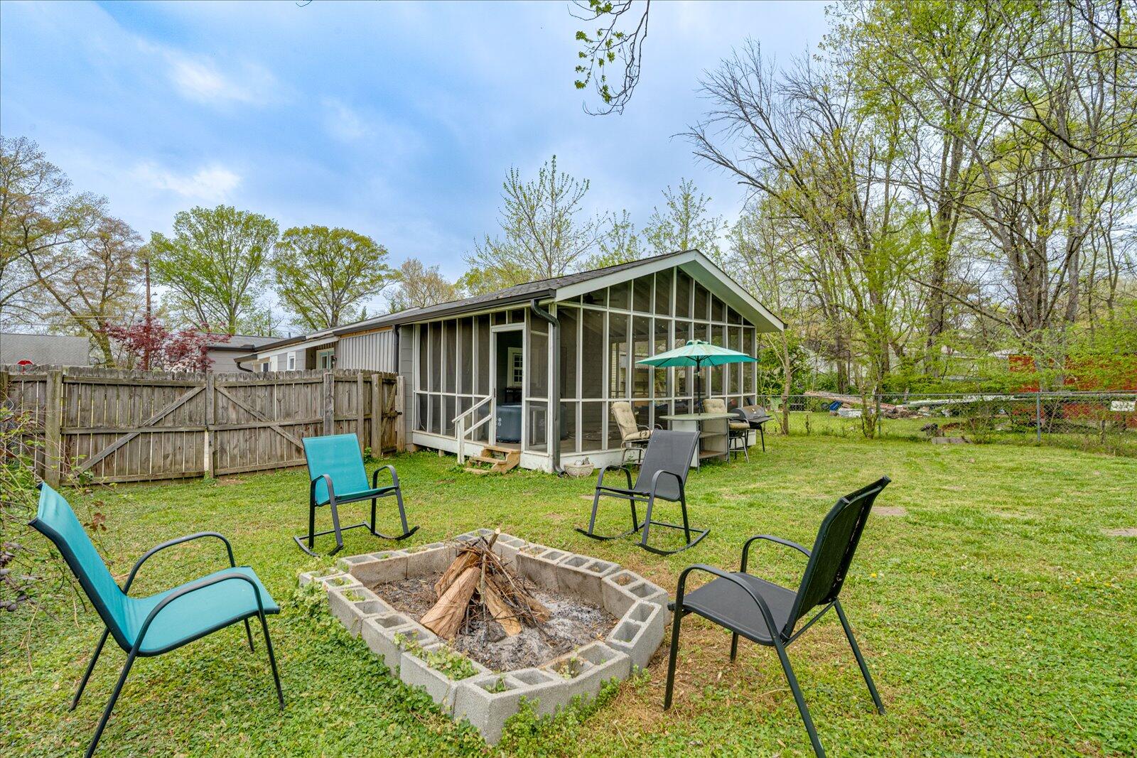 1320 Sewanee Drive