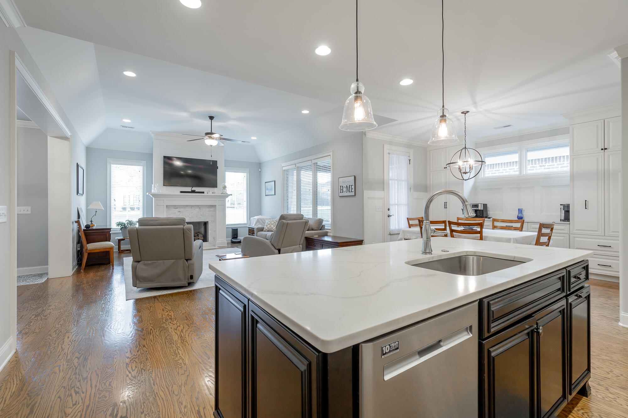 7348 Miss Madison Way