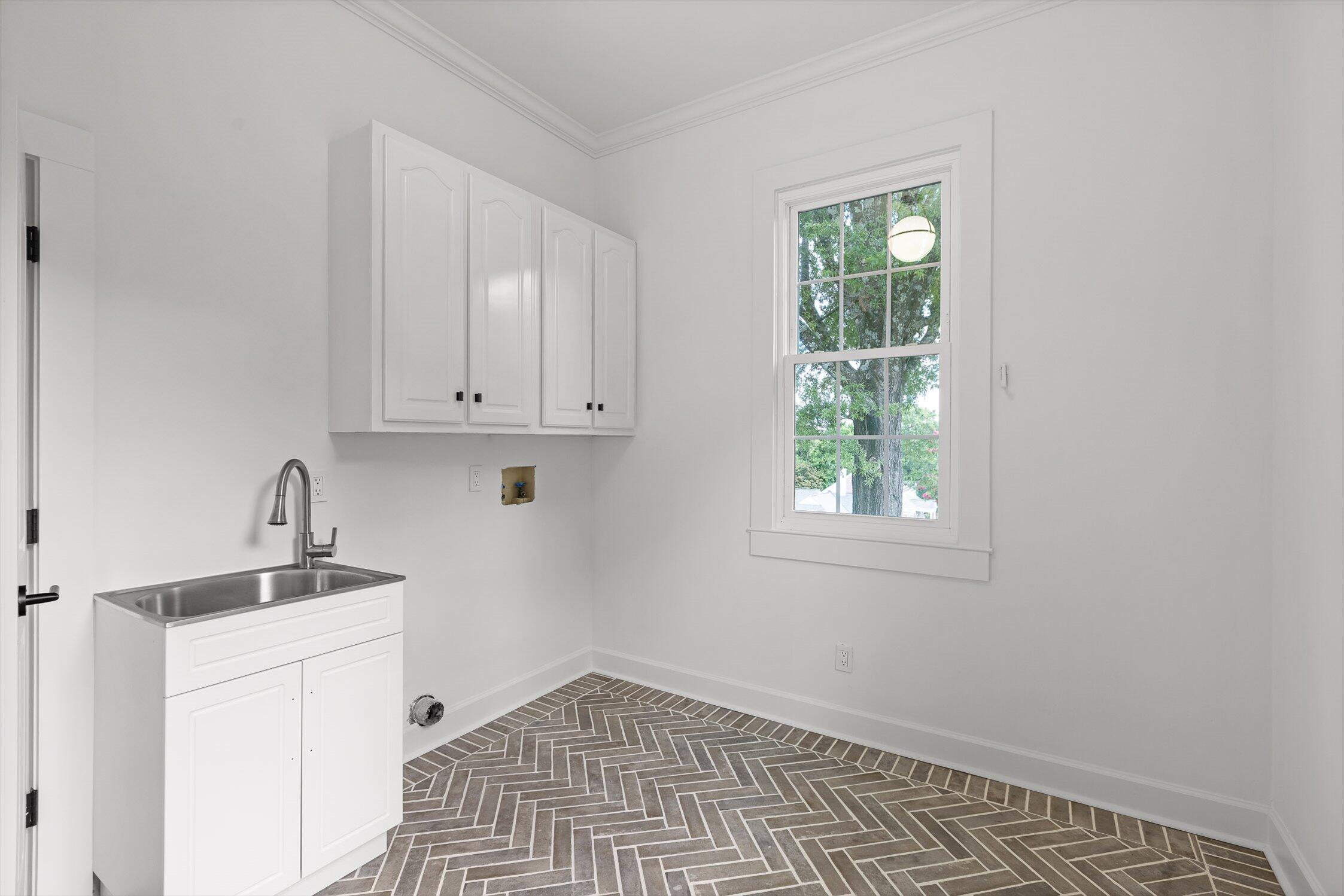 1103 Centennial Drive