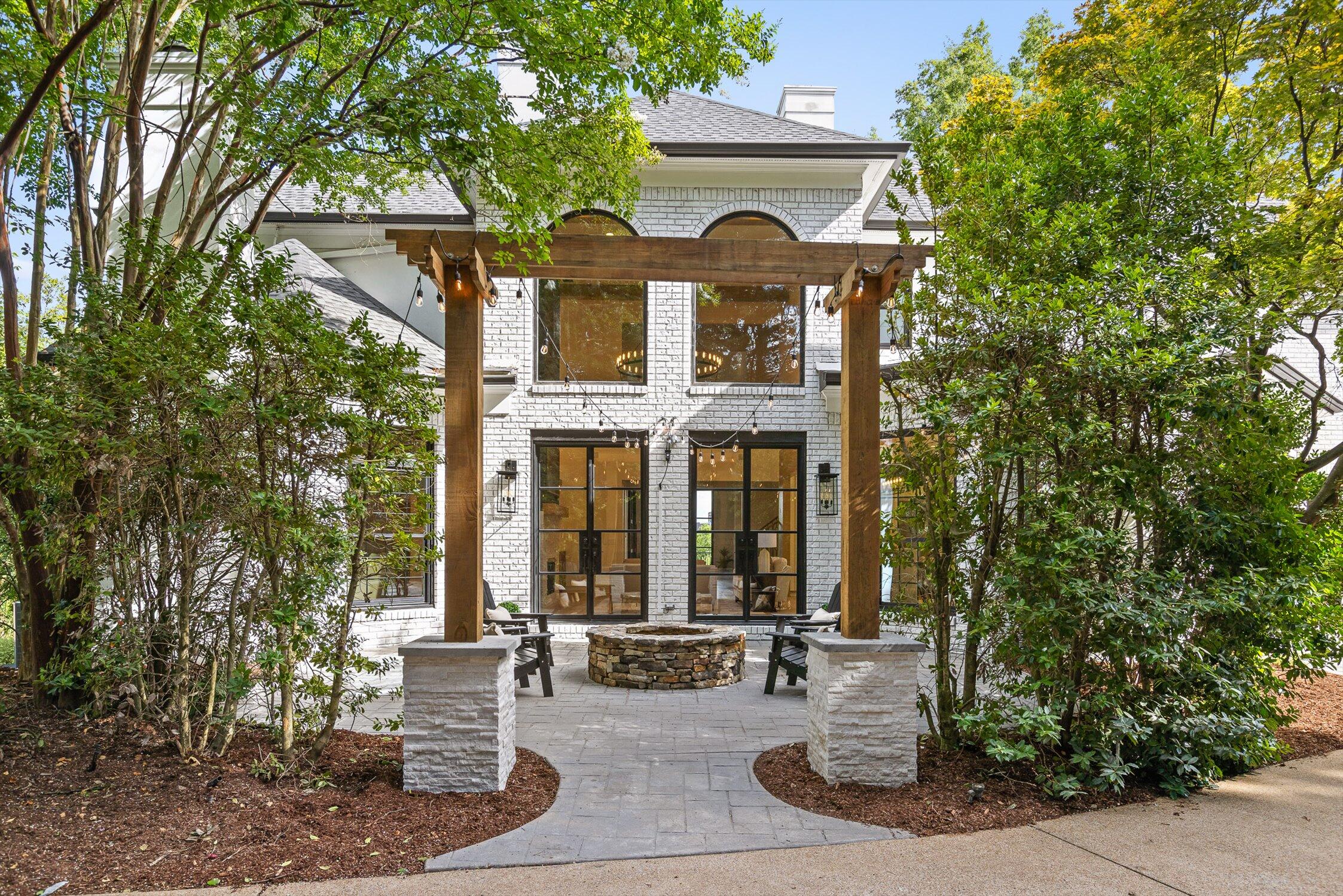 1103 Centennial Drive