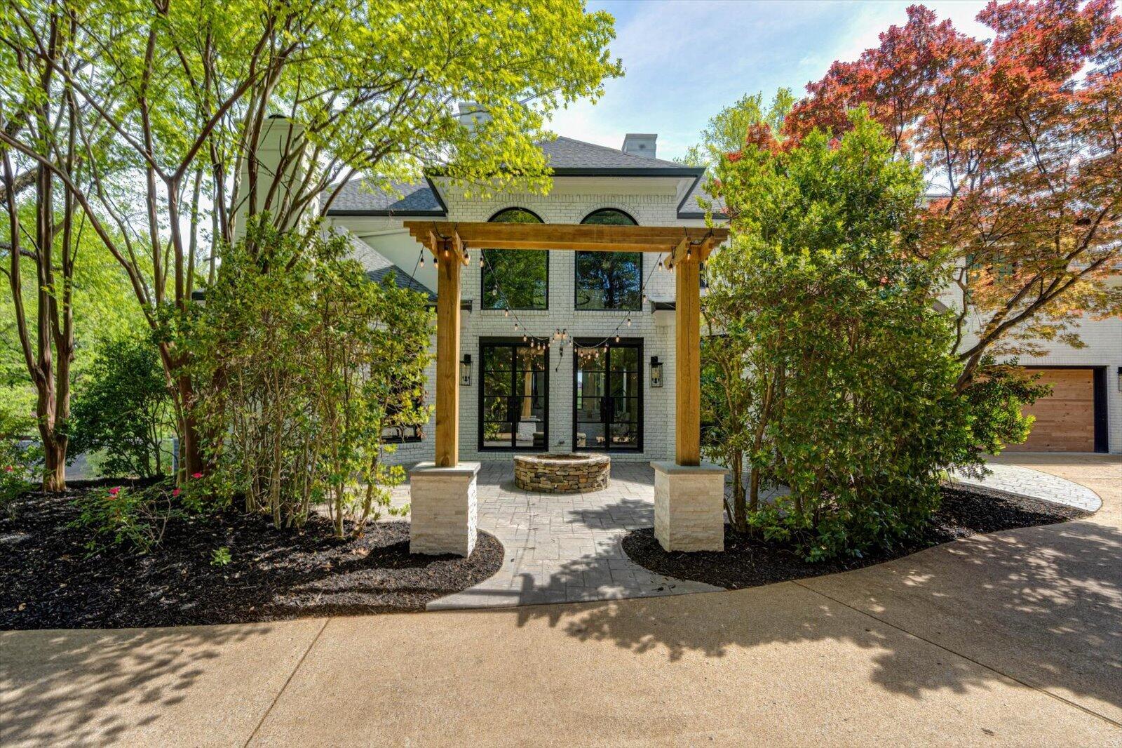 1103 Centennial Drive