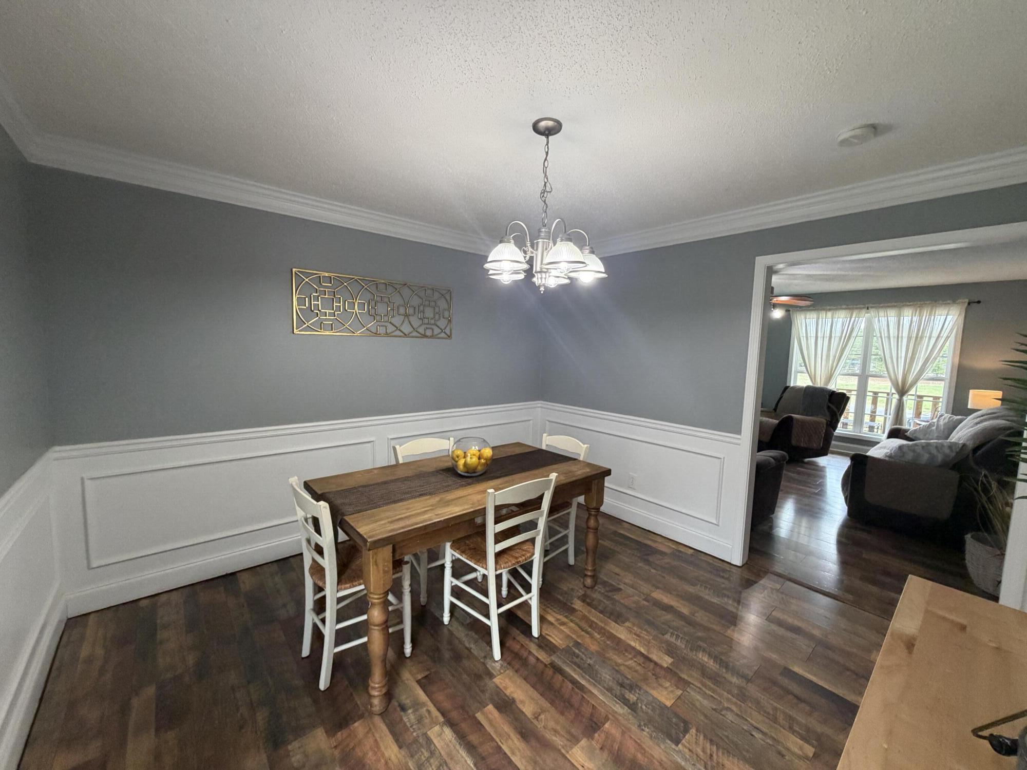 53 Ledford Road