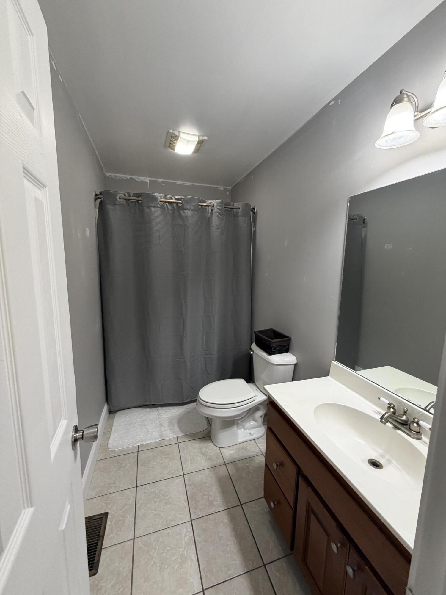 53 Ledford Road