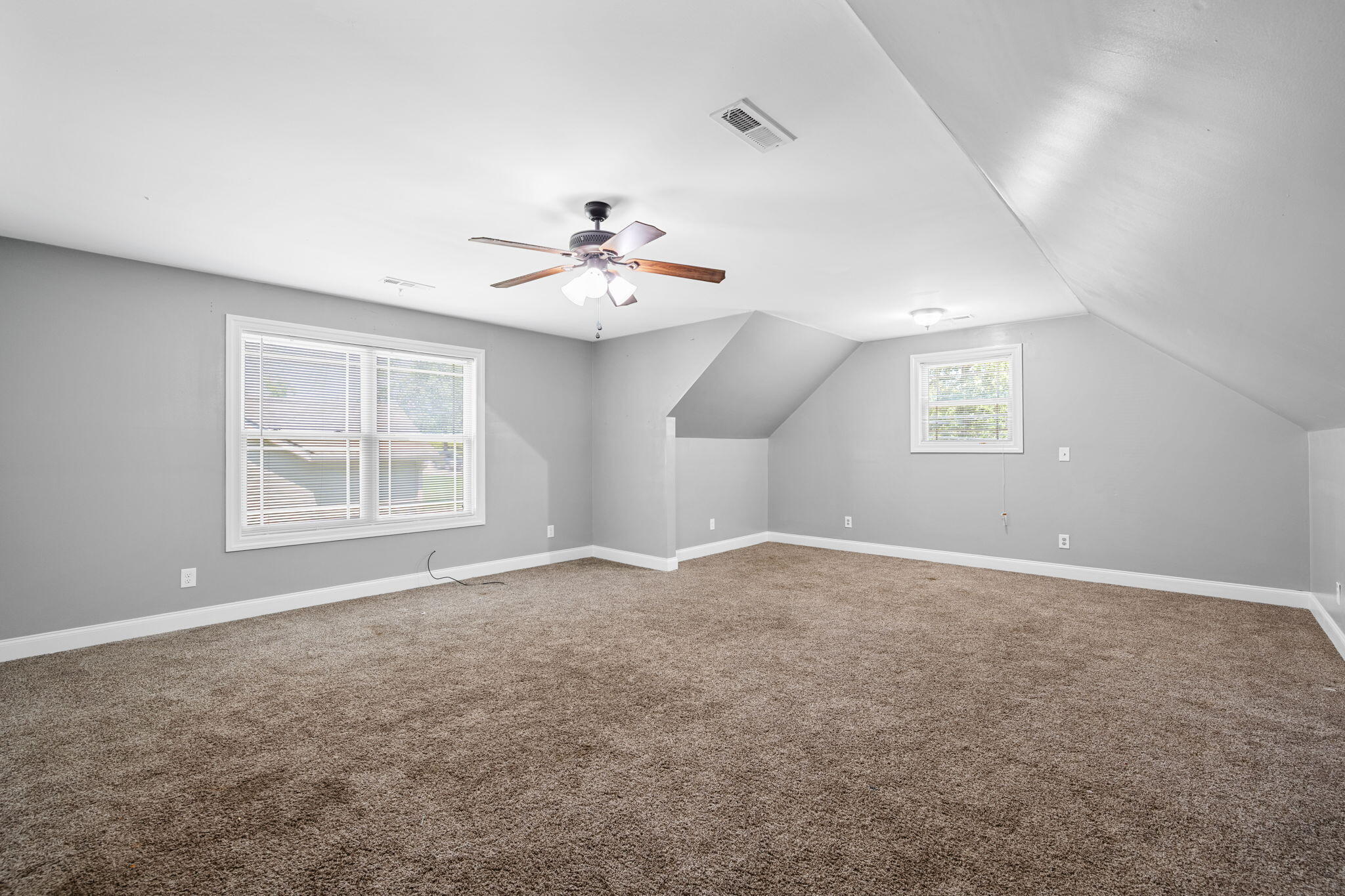 8208 Igou Gap Road