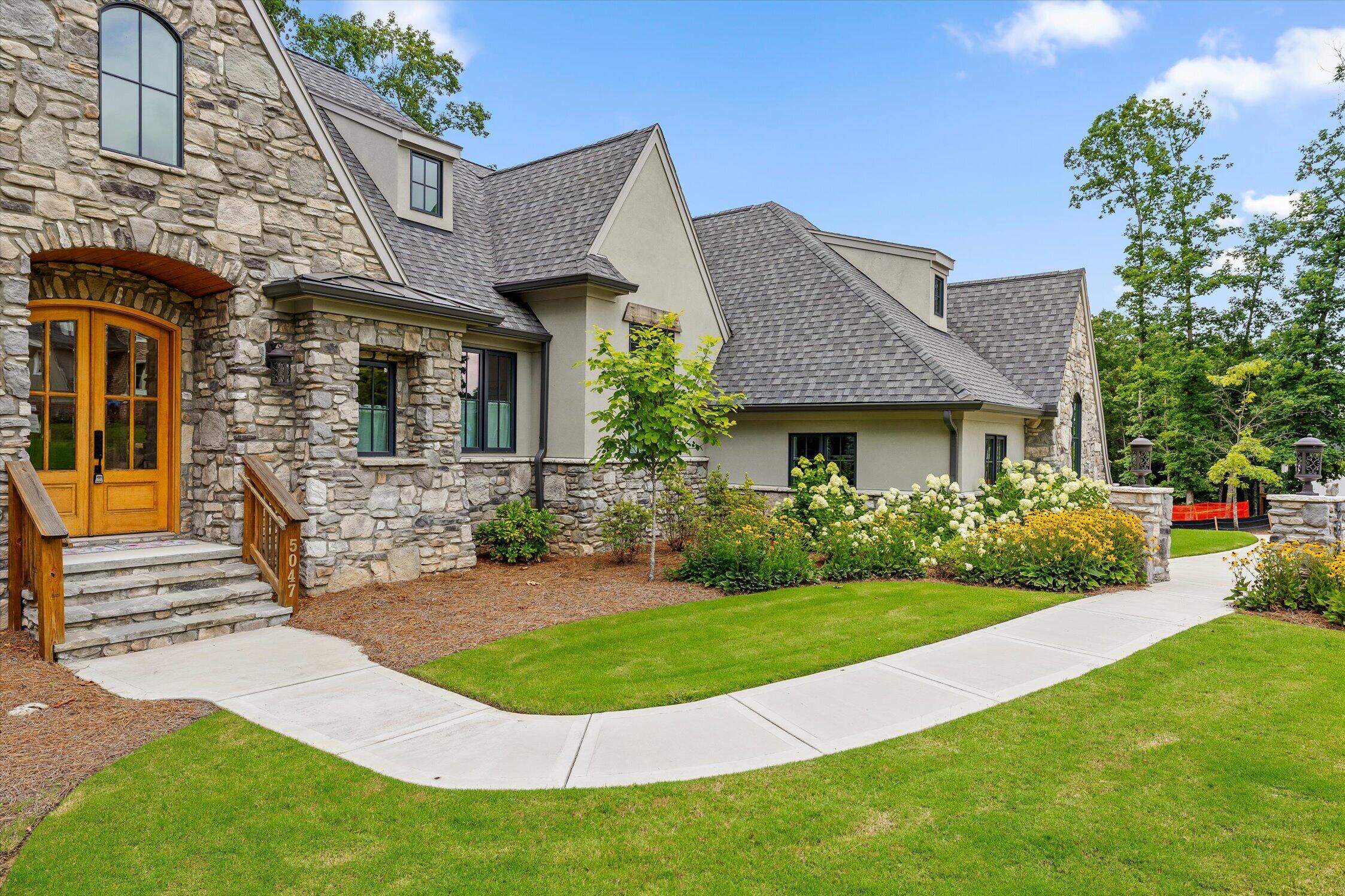 5047 Amethyst Road