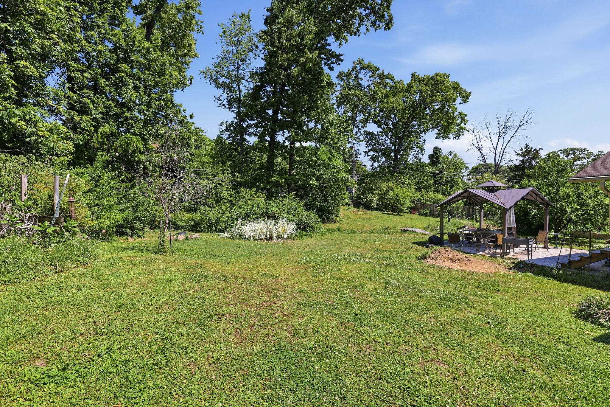 1325 N Glen Drive