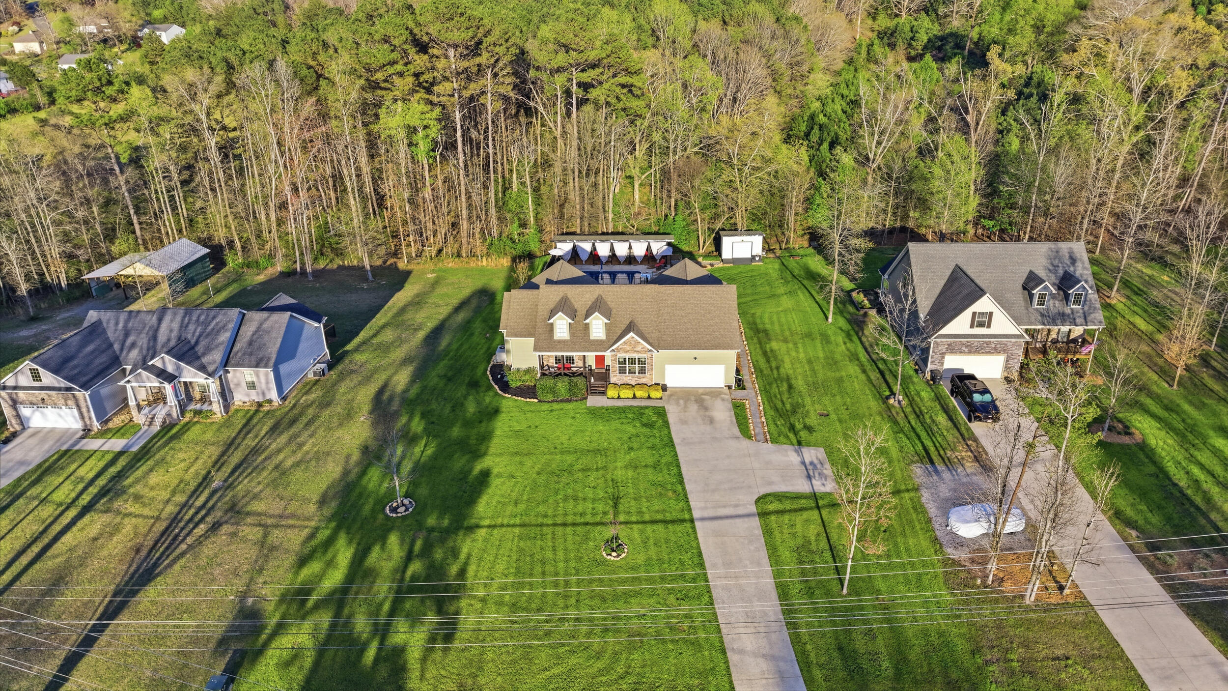 417 S Mcdonald Road, McDonald