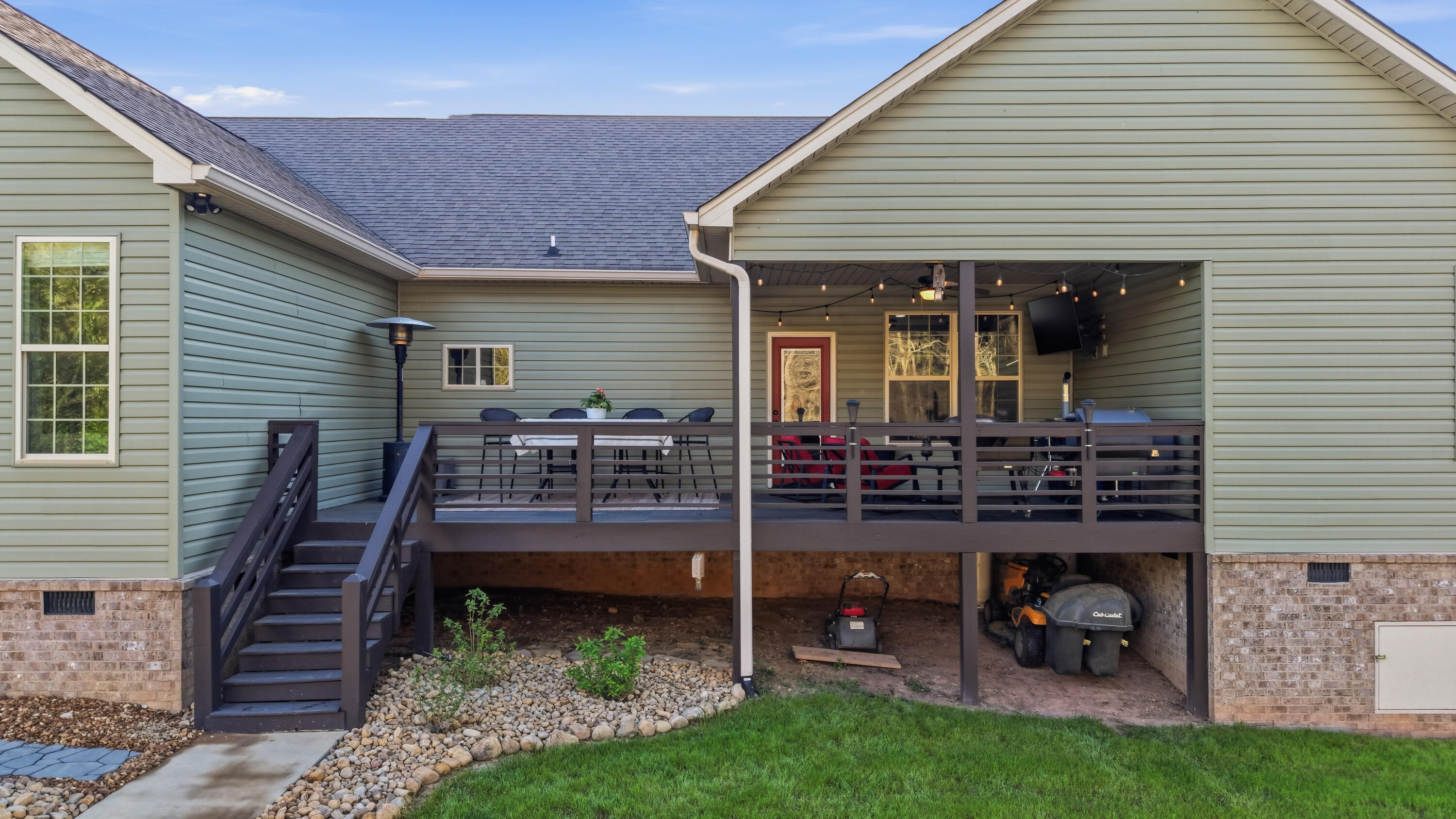 417 S Mcdonald Road, McDonald