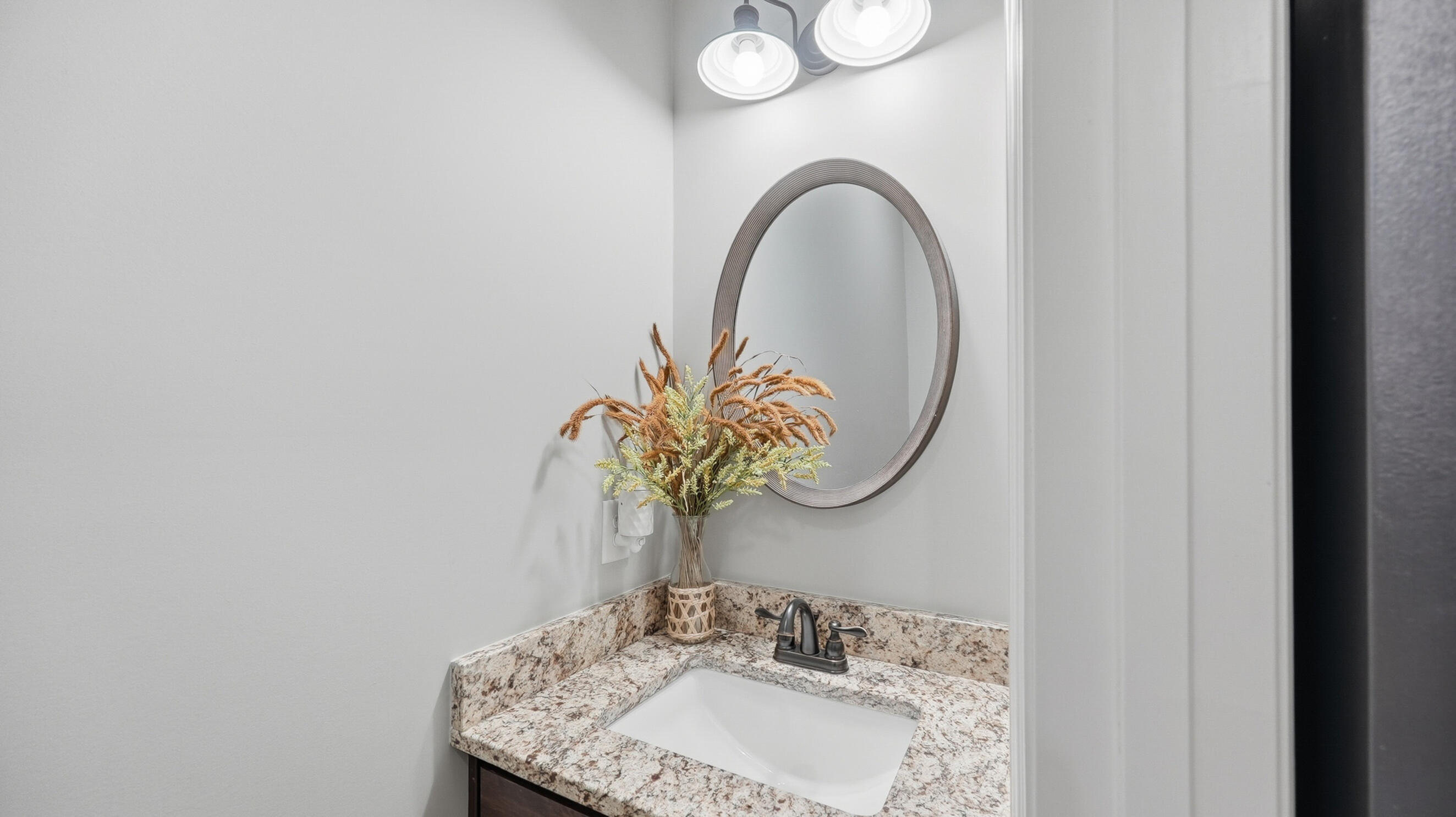 417 S Mcdonald Road, McDonald