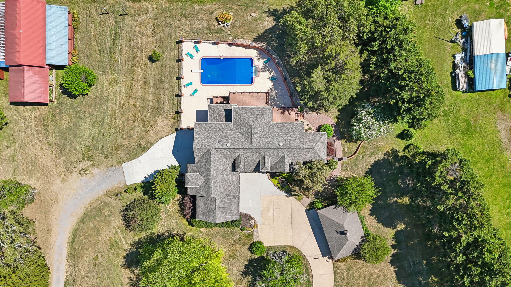 7920 Higgins Lane