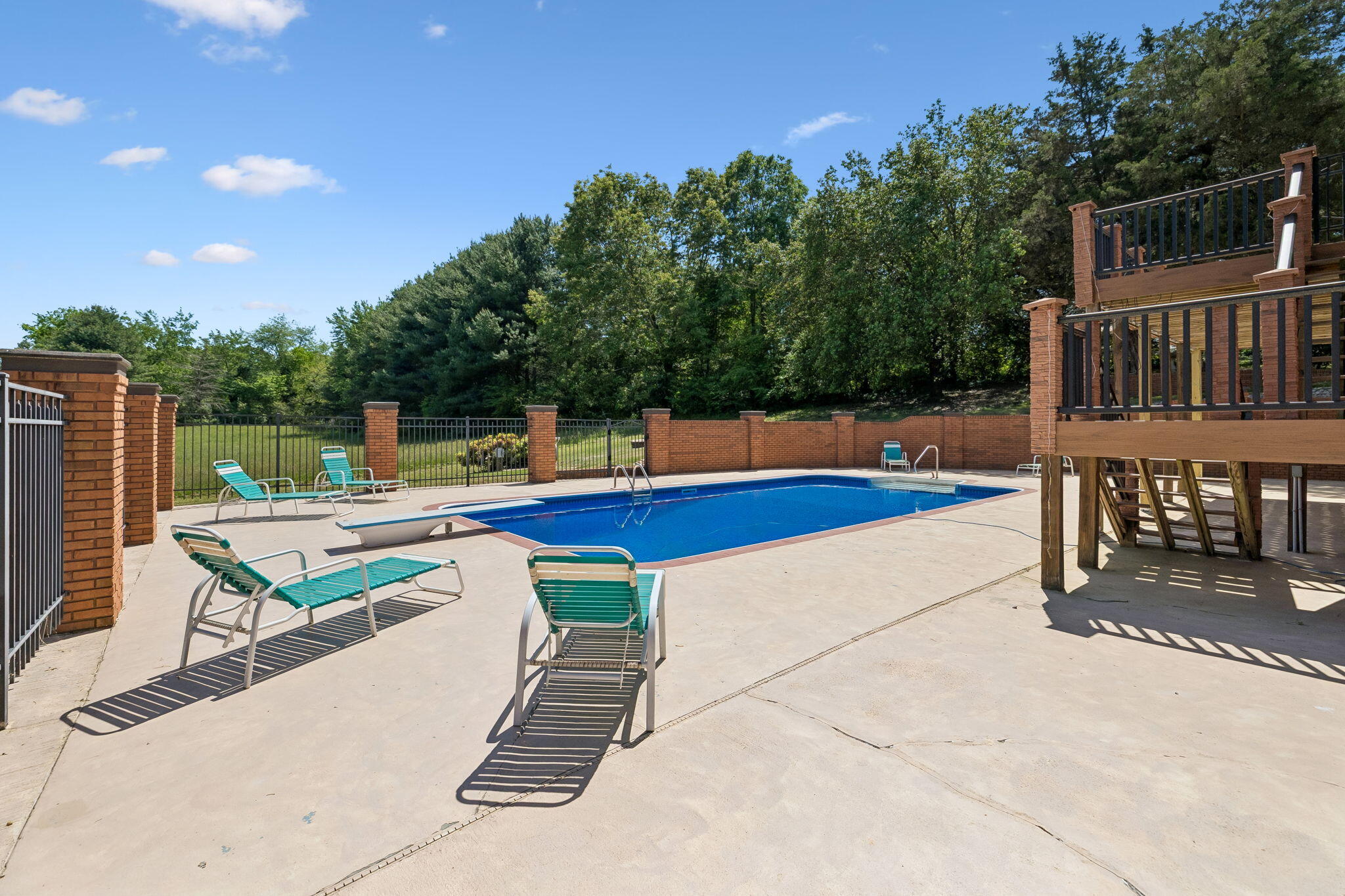 7920 Higgins Lane
