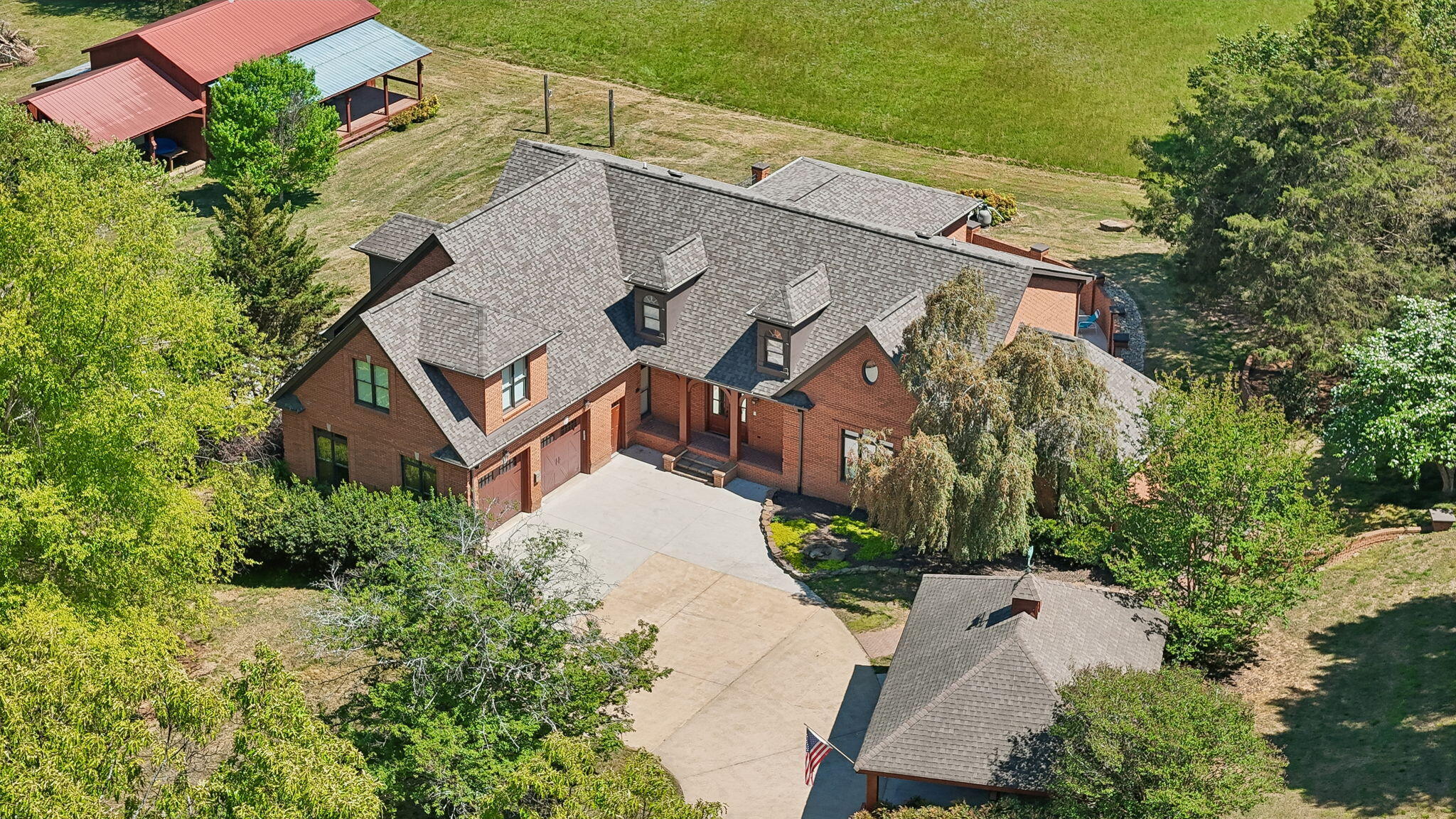 7920 Higgins Lane