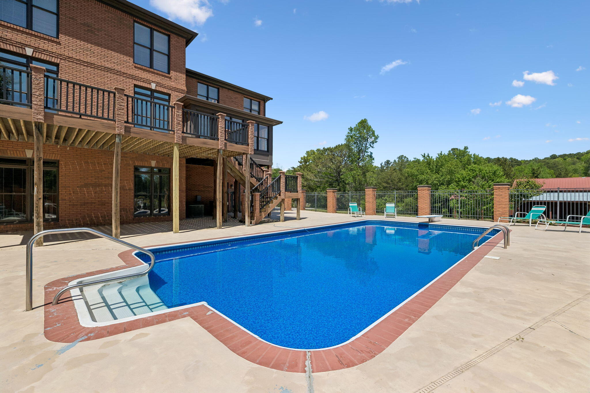7920 Higgins Lane
