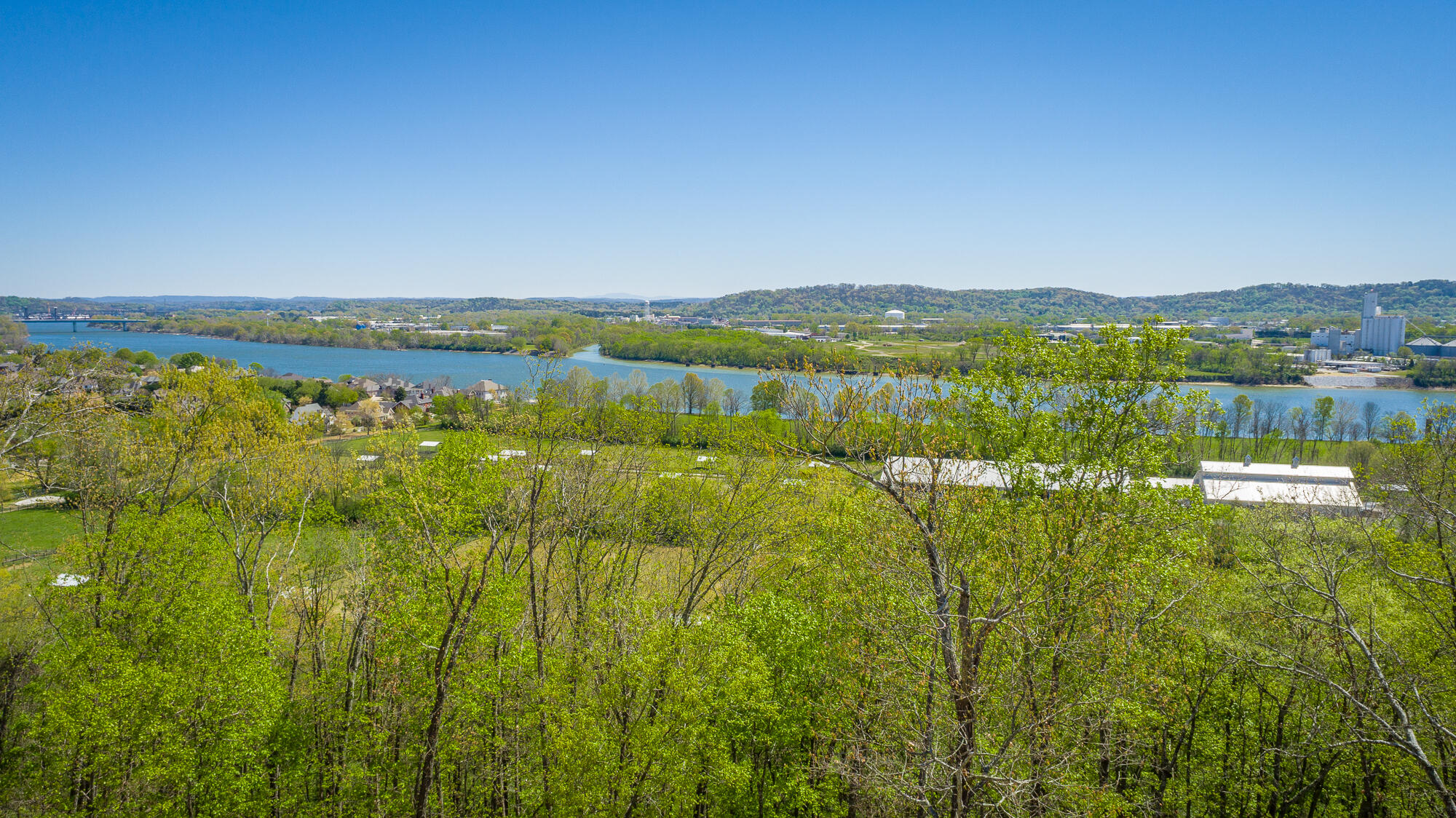 1111 Rivercrest Drive