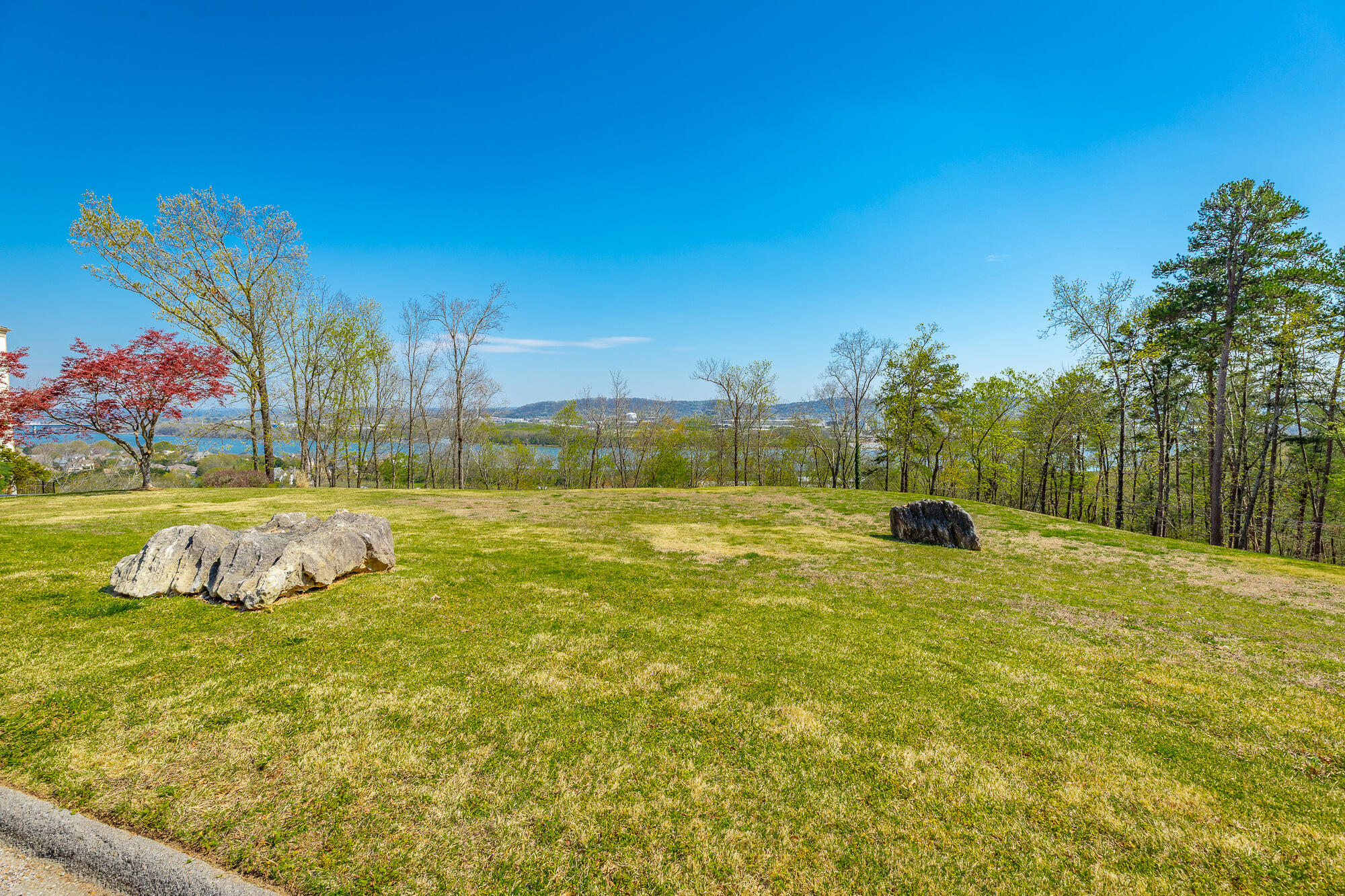 1111 Rivercrest Drive