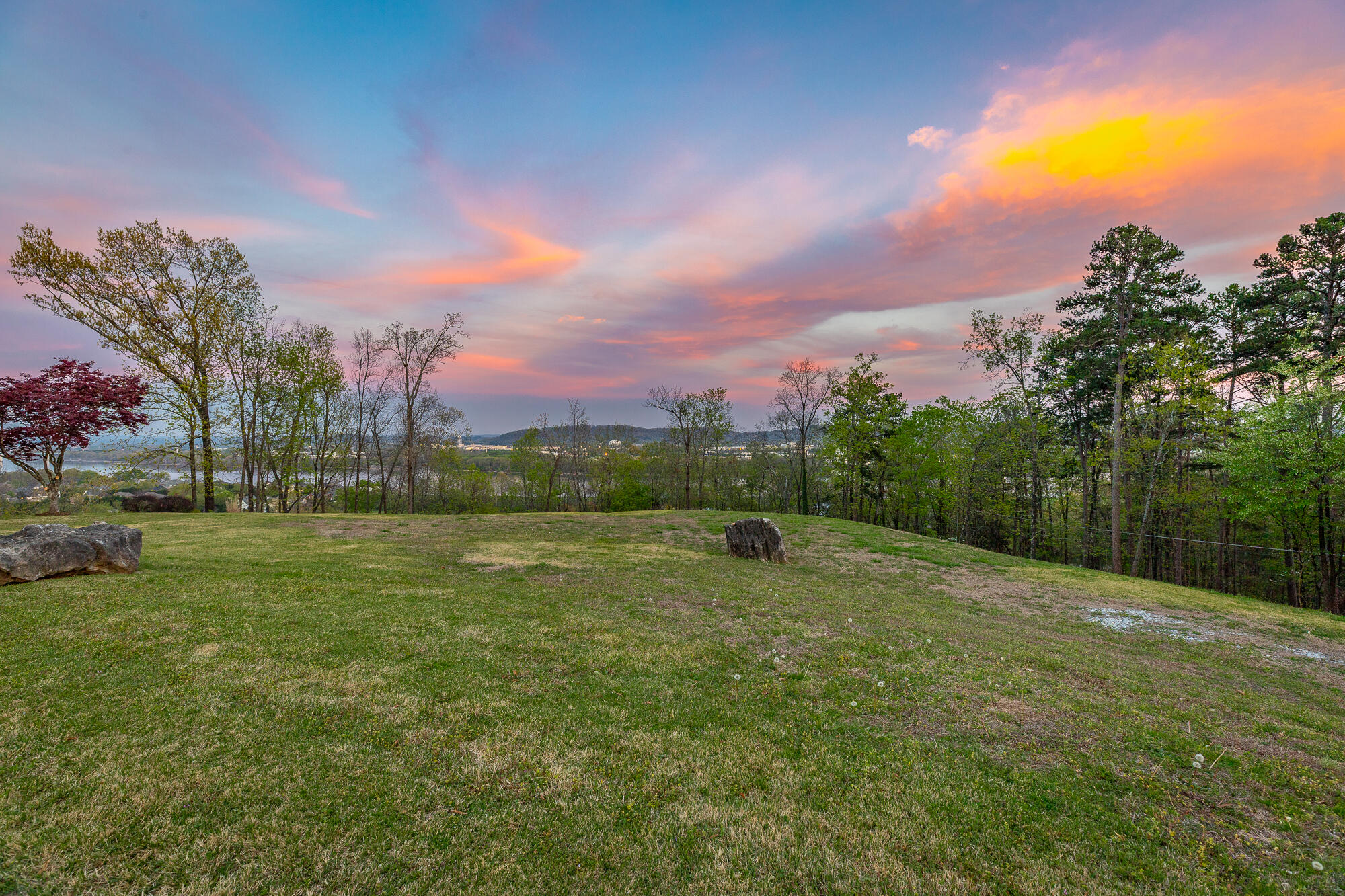 1111 Rivercrest Drive