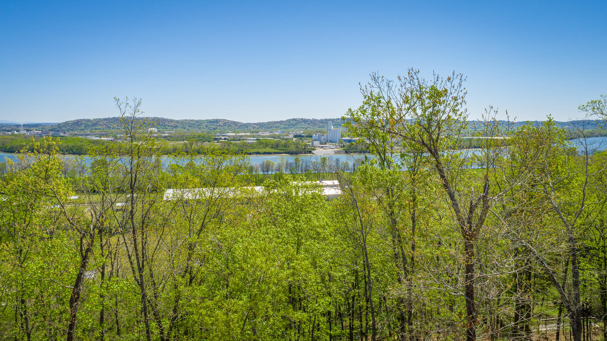 1111 Rivercrest Drive