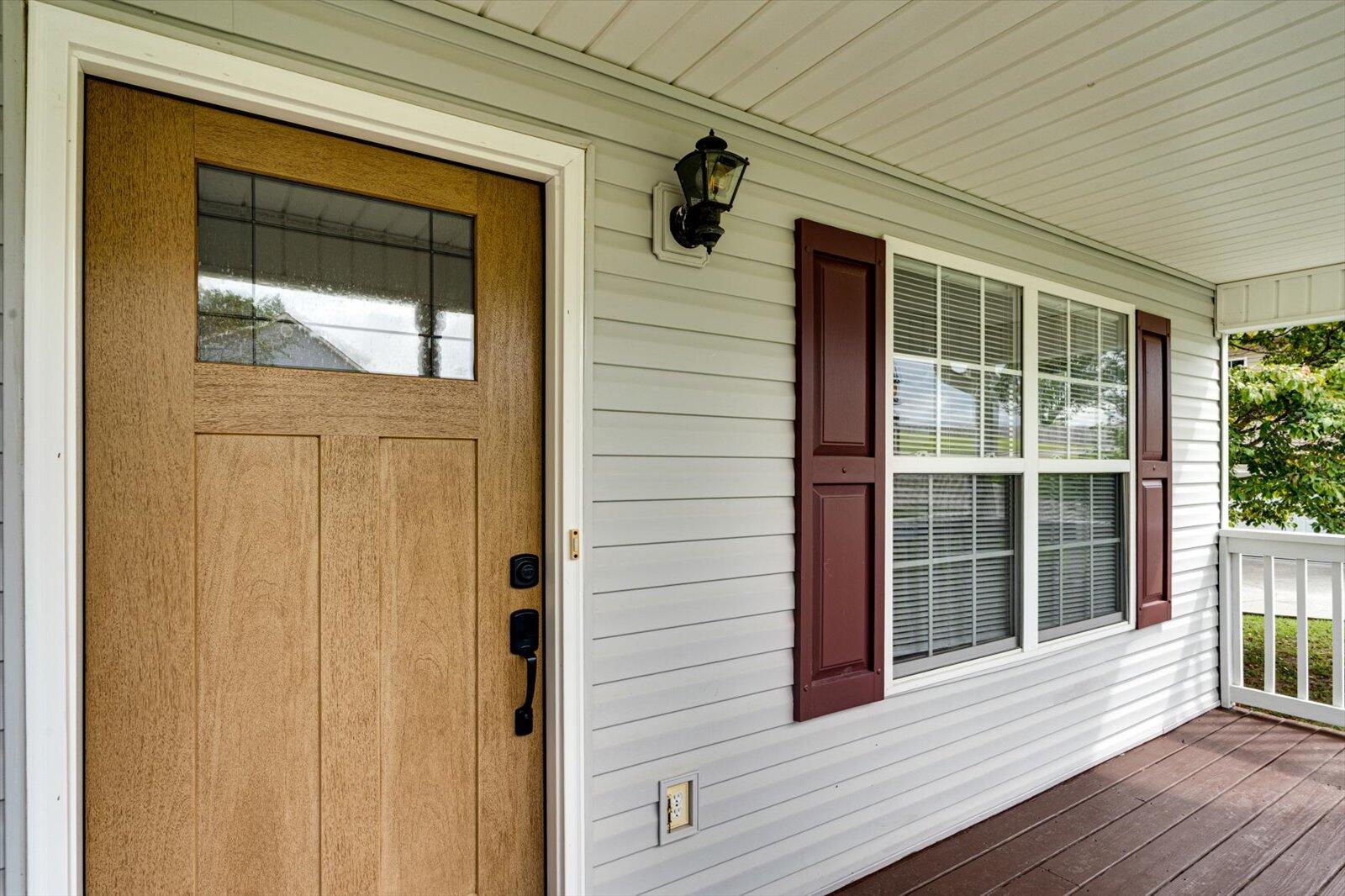 258 Heather Oaks Trail SE