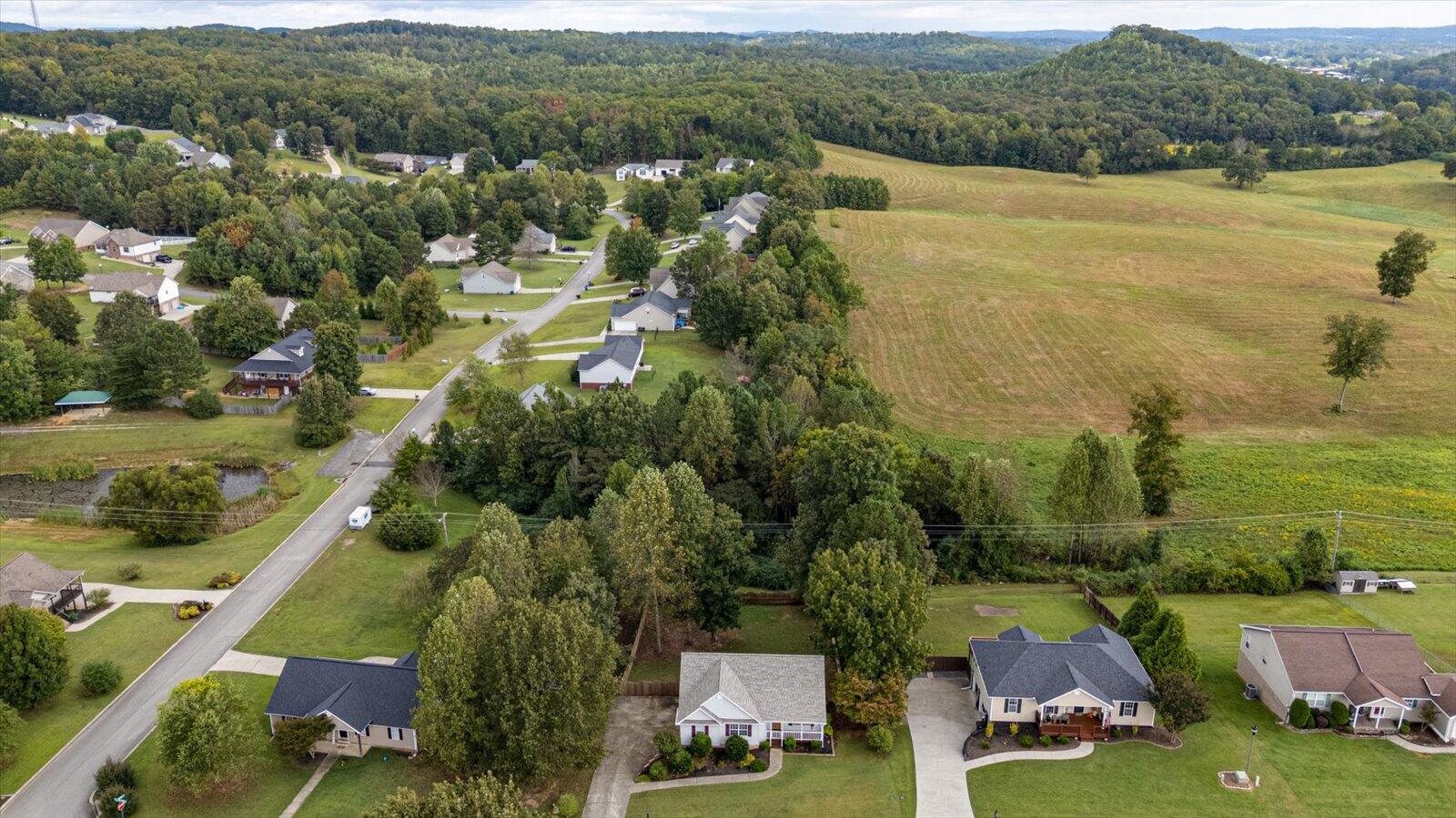 258 Heather Oaks Trail SE