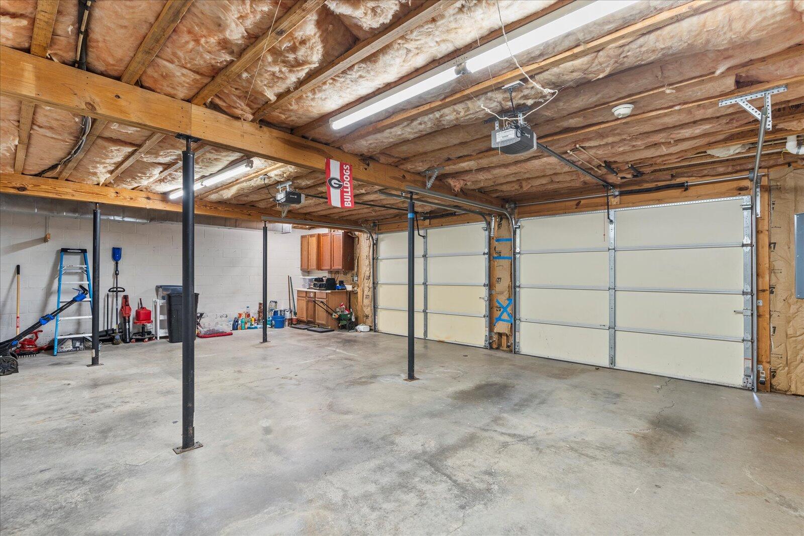 258 Heather Oaks Trail SE