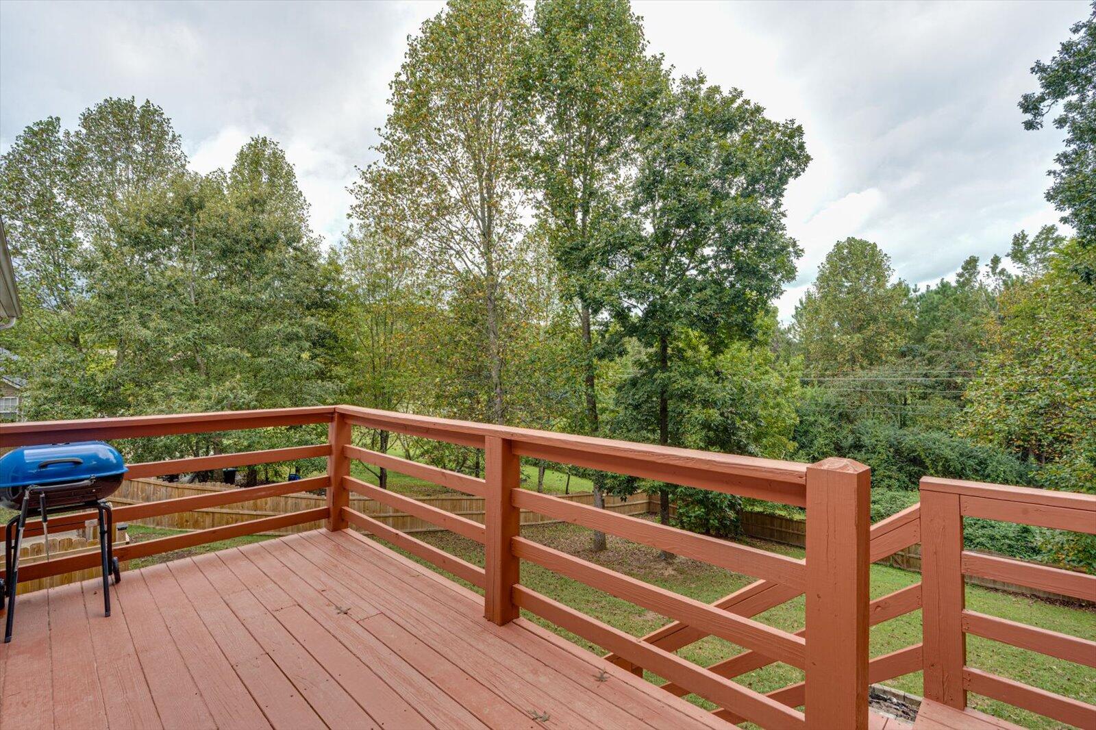 258 Heather Oaks Trail SE