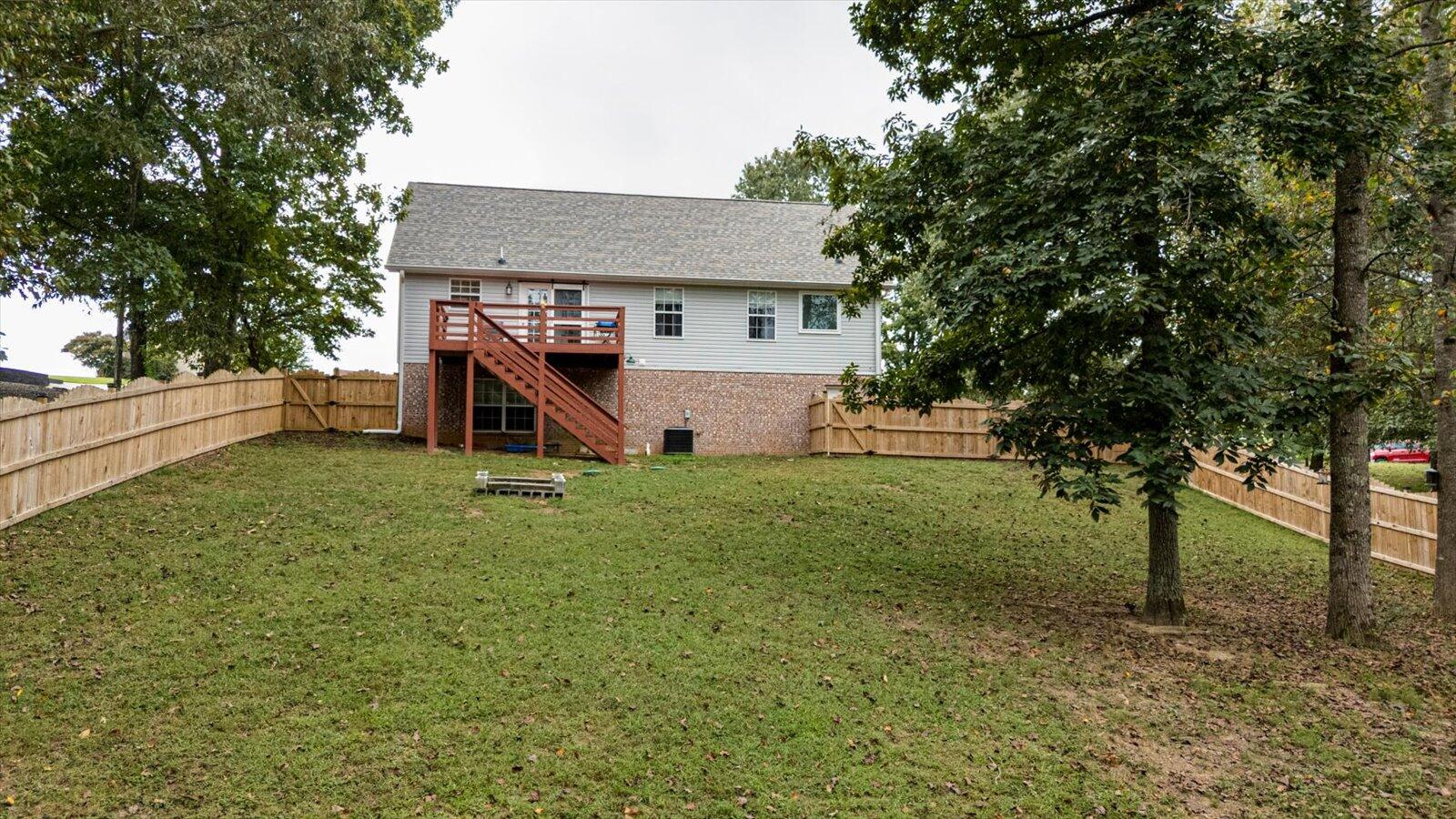 258 Heather Oaks Trail SE