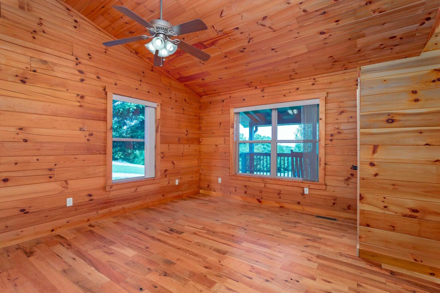 410 Pioneer Trail