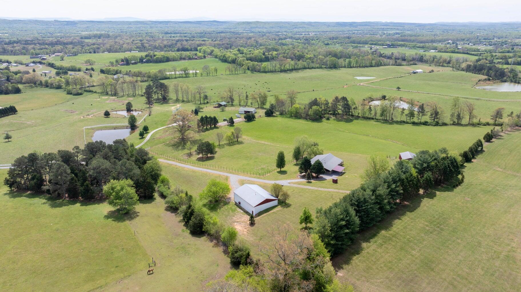 410 Pioneer Trail