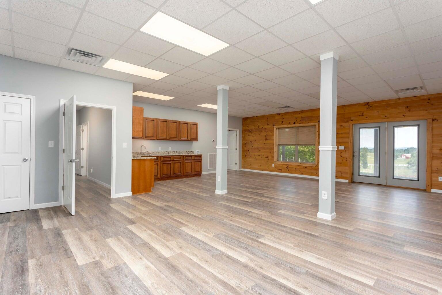 410 Pioneer Trail