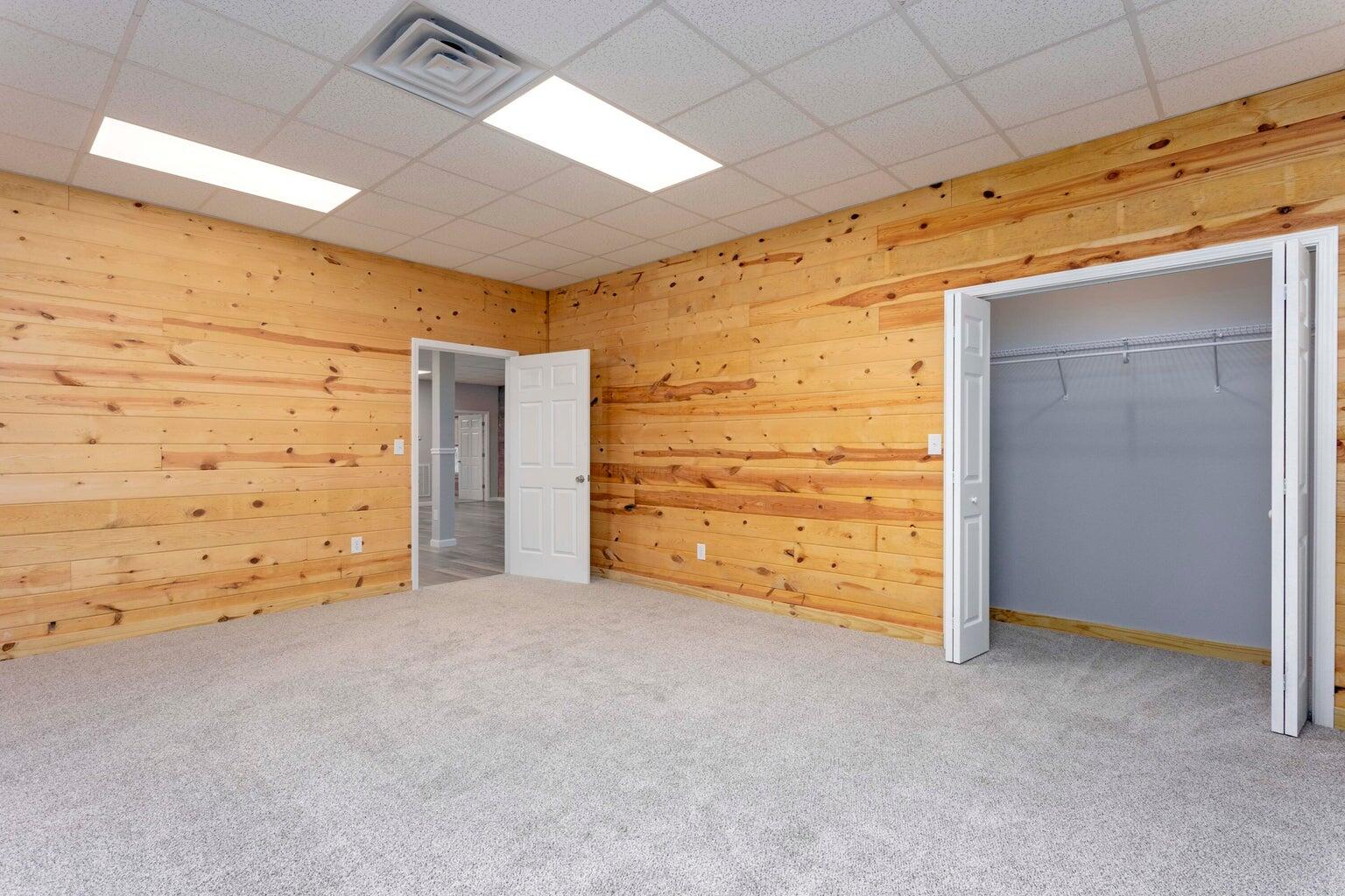 410 Pioneer Trail