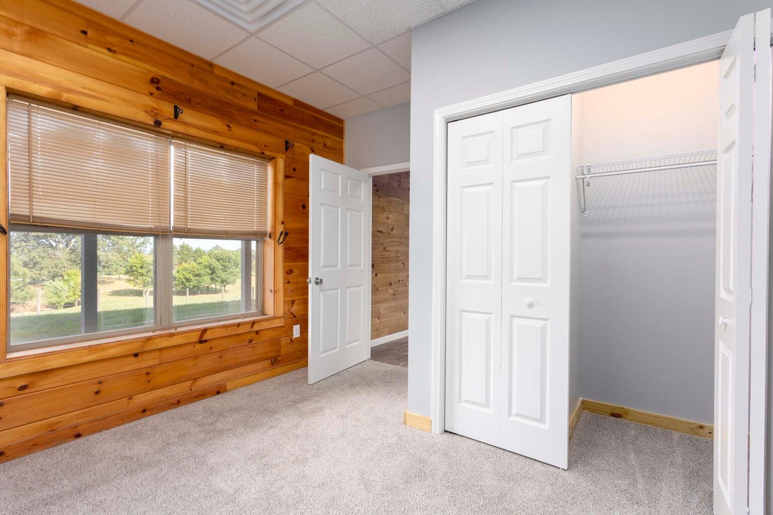 410 Pioneer Trail