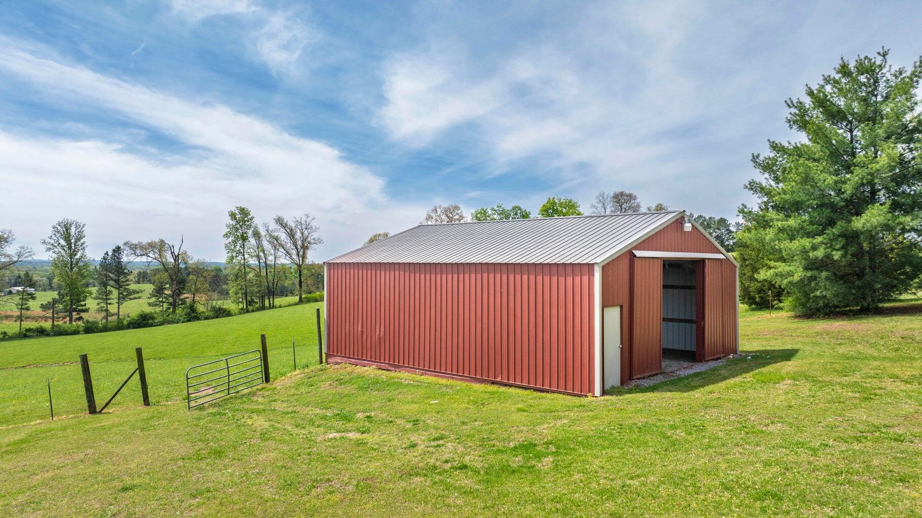 410 Pioneer Trail