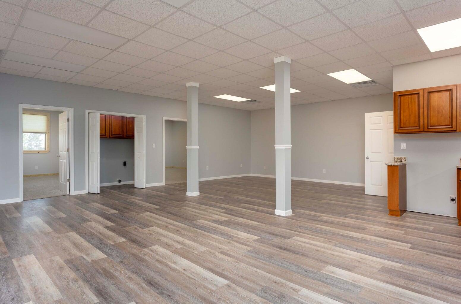 410 Pioneer Trail