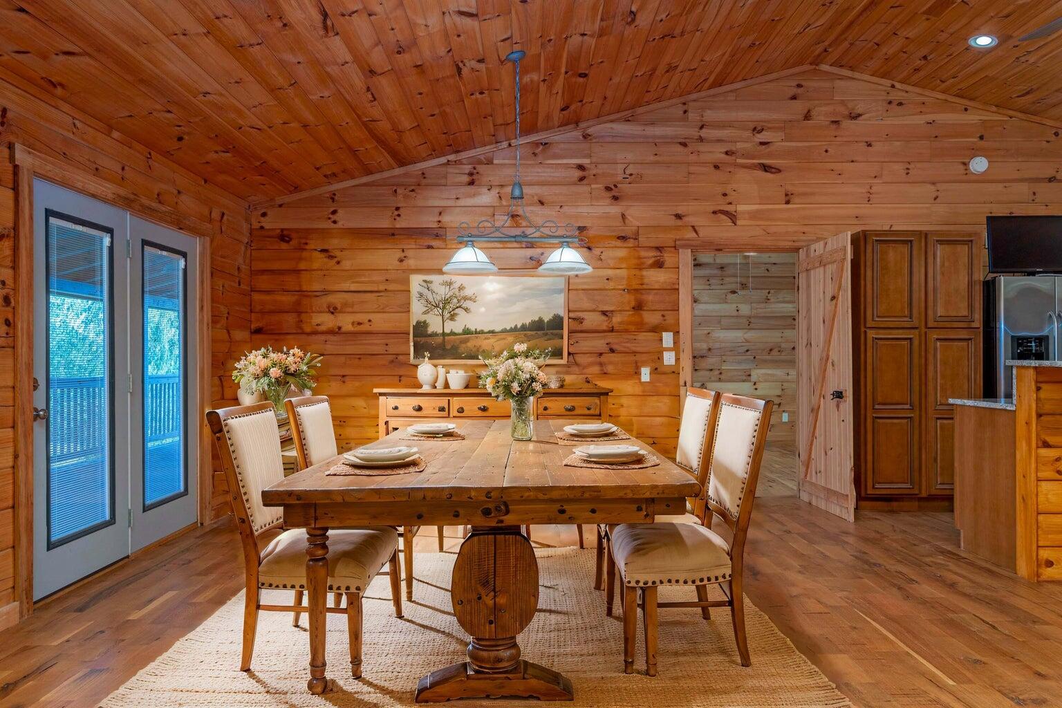 410 Pioneer Trail