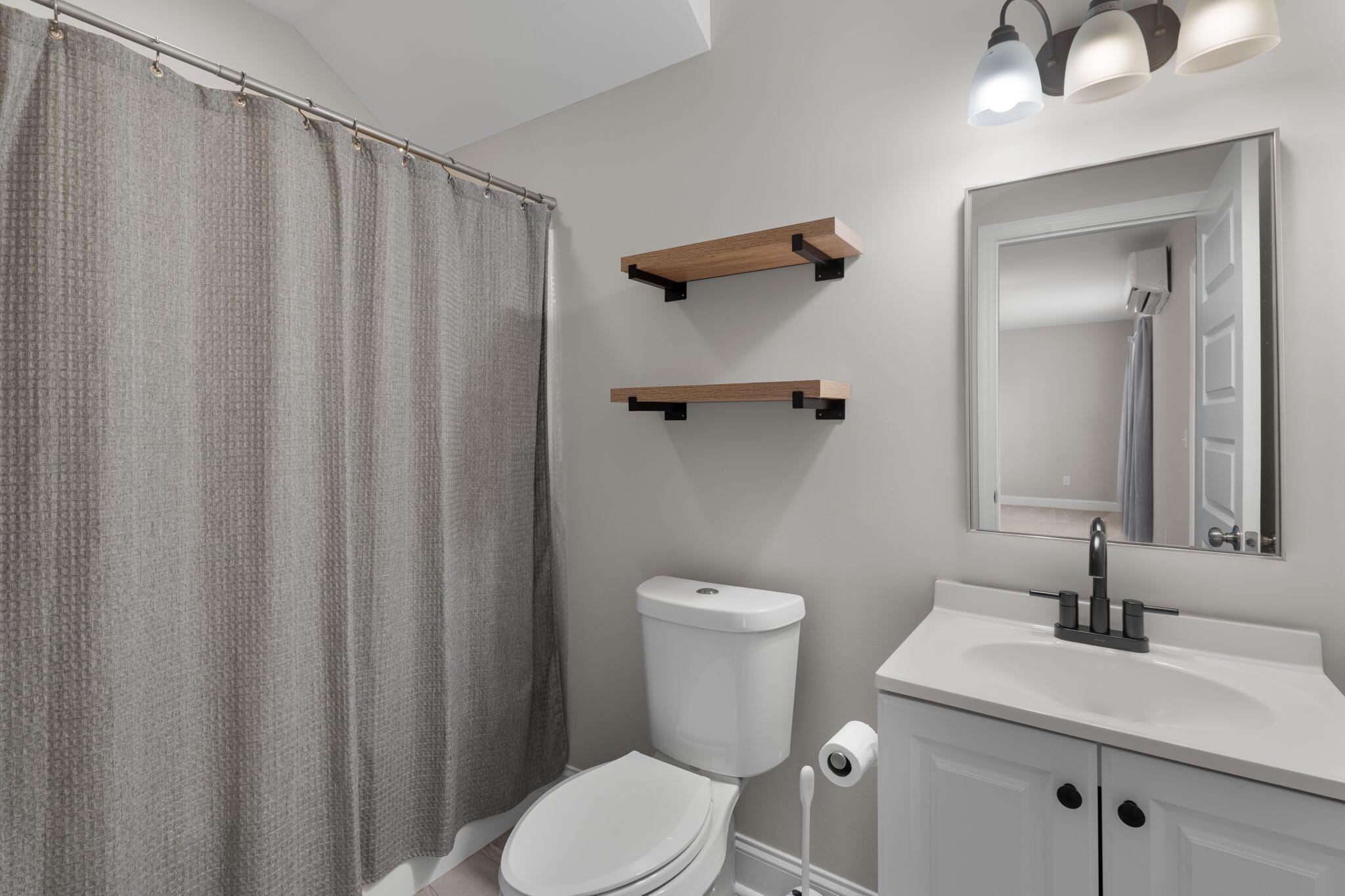 8315 Harvest Oak Lane